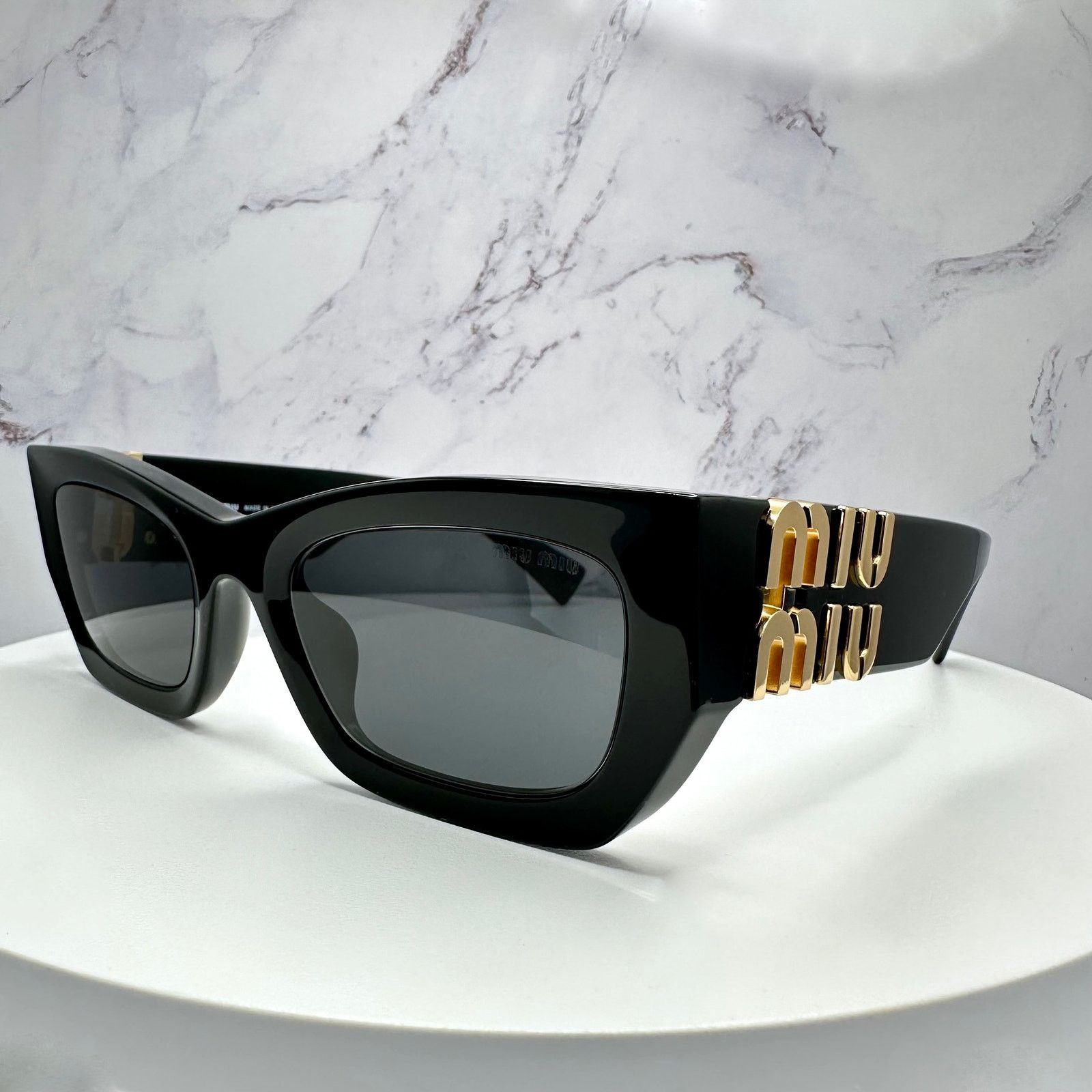 Miu Miu MIU MIU Sunglasses New Black Gold Metal Logo Cat Eye Size ONE SIZE - 8 Thumbnail