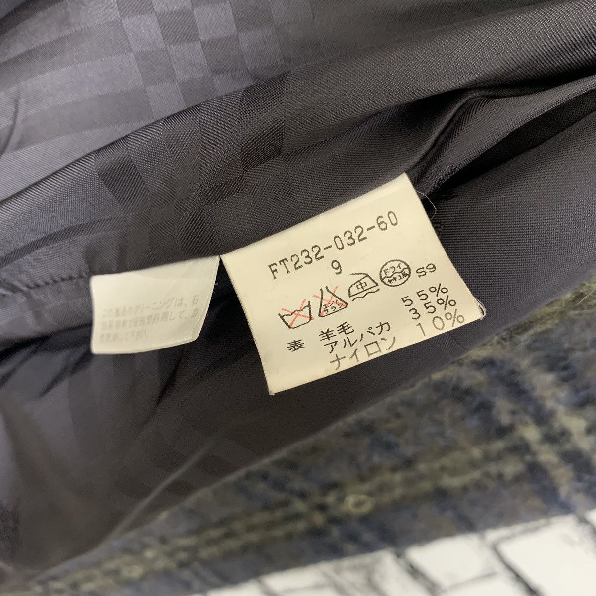 Burberry × Vintage Luxury Brand Burberry London Checkerboard Wool Long Jacket Size S / US 4 / IT 40 - 16 Thumbnail