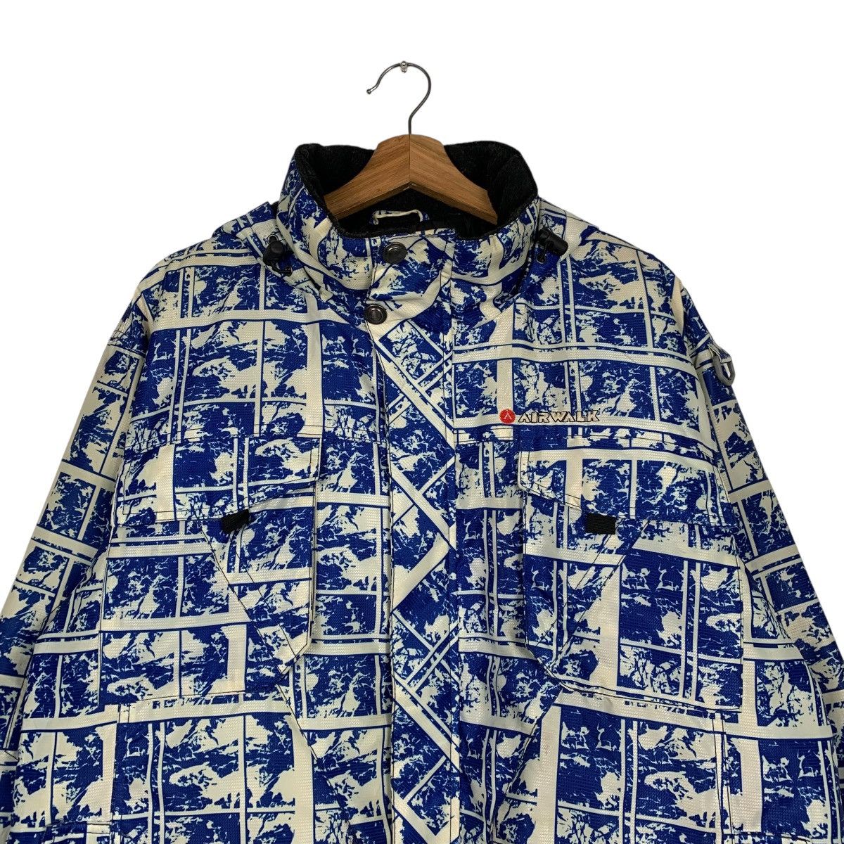 Airwalk Nice Design Airwalk Fullprint Jacket Size US L / EU 52-54 / 3 - 2 Thumbnail