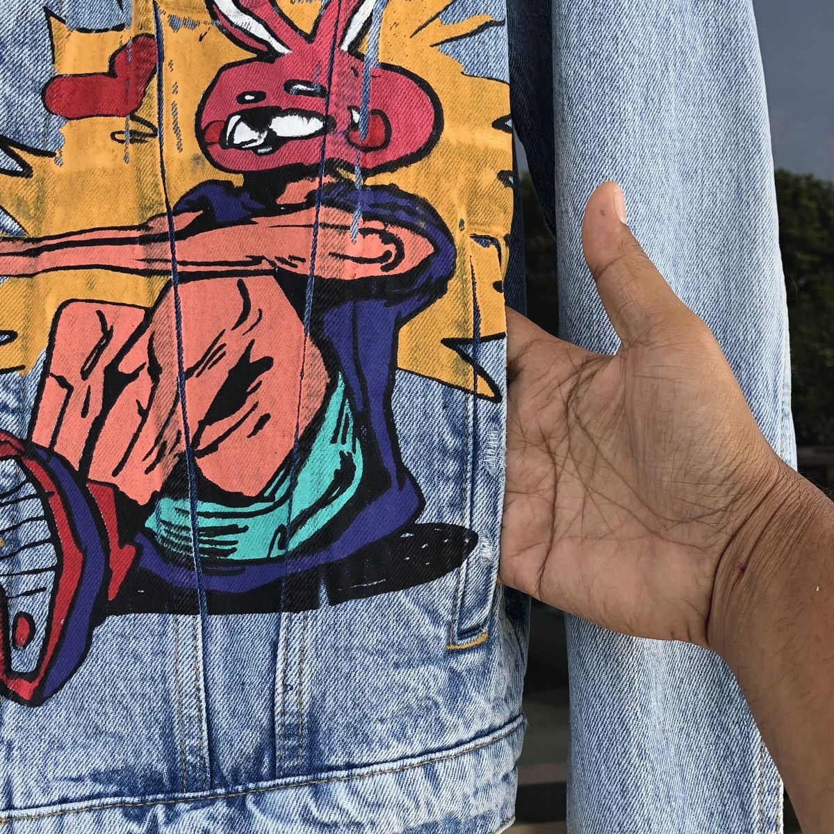 Zara SS 2023 ZARA DENIM JACKET WITH GRAFFITI PRINT Size US M / EU 48-50 / 2 - 11 Thumbnail