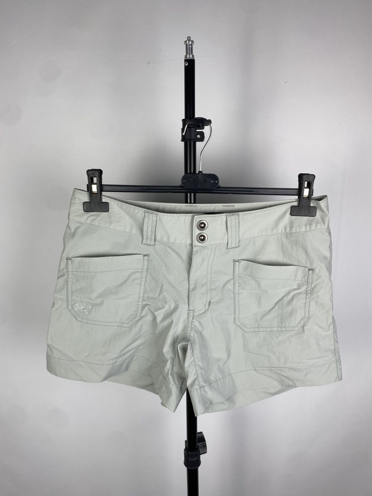 Arc'teryx × Vintage Vintage 90s Outdoor Y2K Arc’teryx Women’s Shorts Size 31" - 1 Thumbnail
