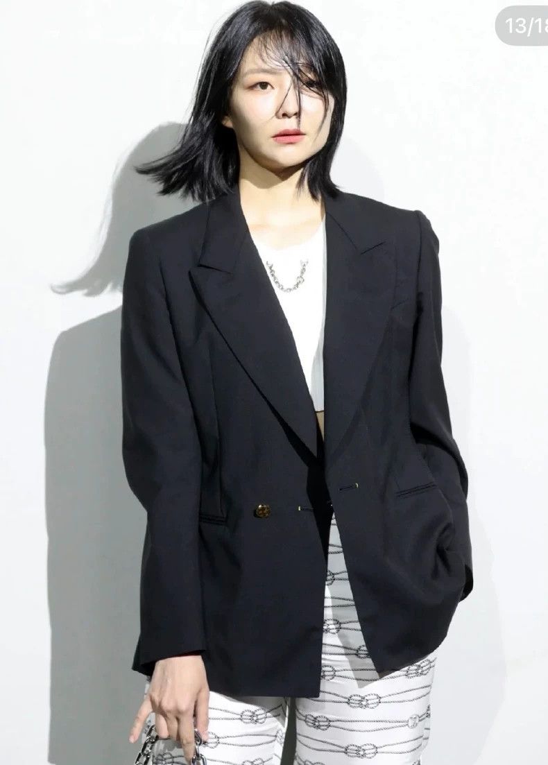 Louis Vuitton Louis Vuitton Black blazer 2503-Nextarrow Size XXS / US 00 / IT 34 - 7 Thumbnail