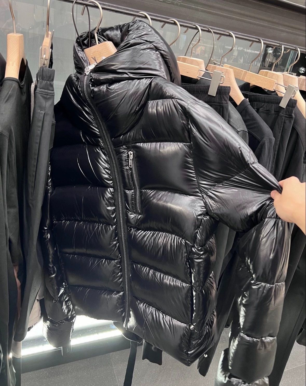Rick Owens Sizes 46/48, one jacket per size Size US M / EU 48-50 / 2 - 4 Thumbnail