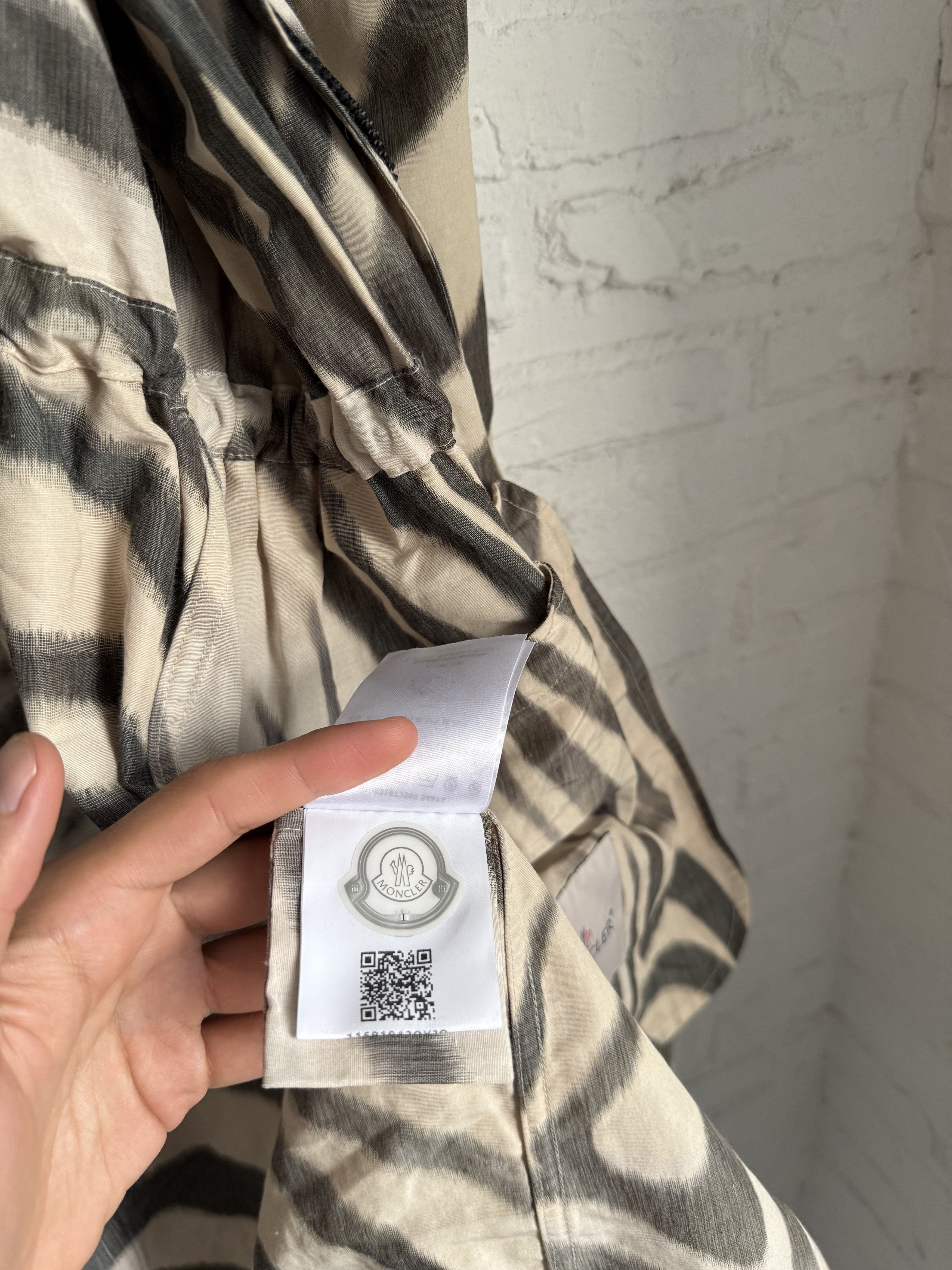 Moncler Moncler Achird Zebra Print linen blend Parka Coat Size ONE SIZE - 6 Thumbnail