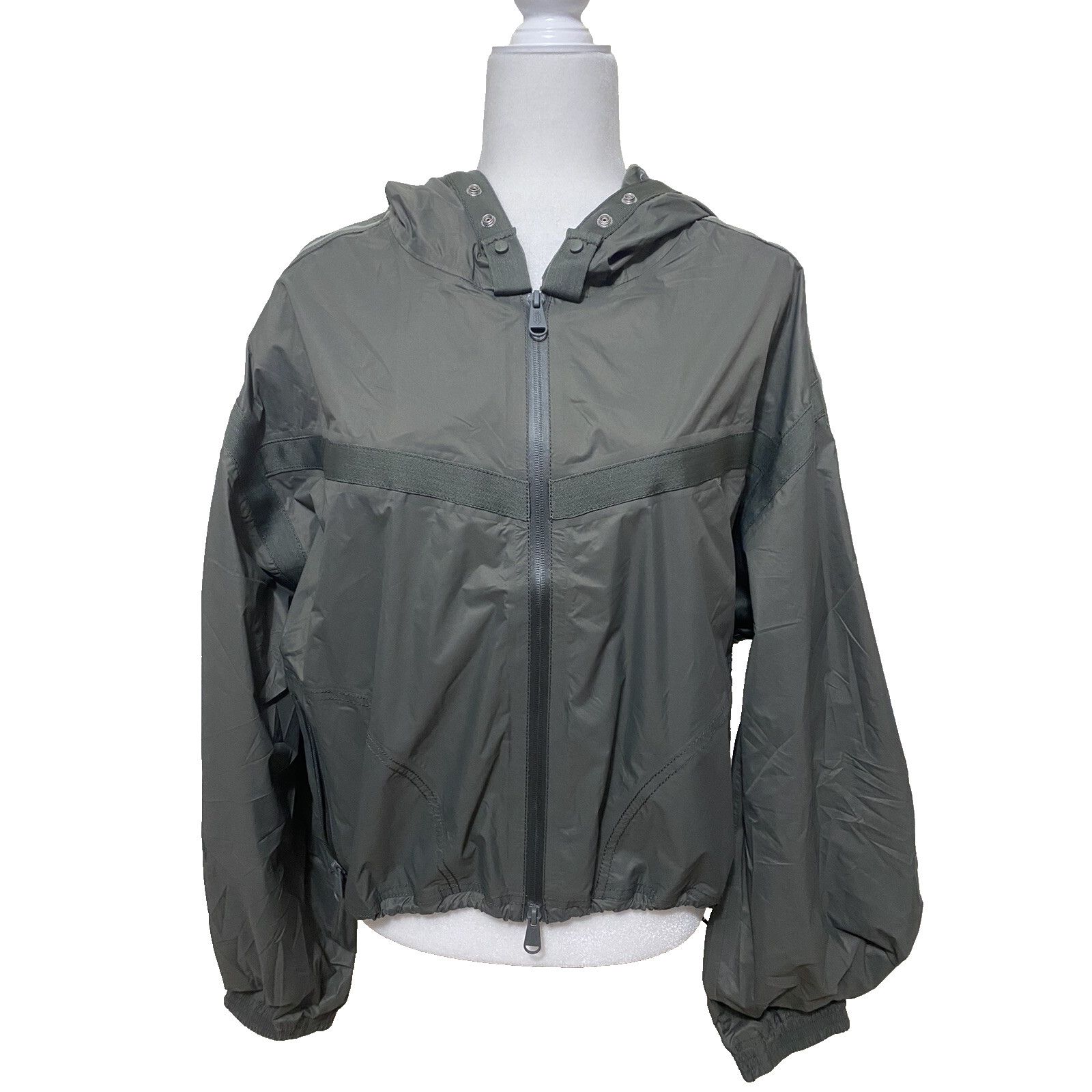 Free People Free People Movemt sport jacket size M new withut tagA003000 Size M / US 6-8 / IT 42-44 - 1 Thumbnail