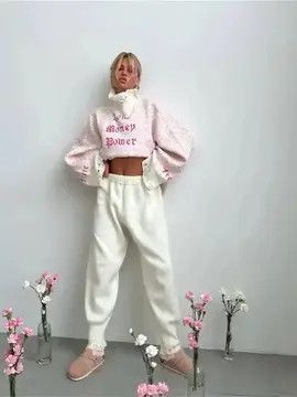 Japanese Brand × Vintage Women's Embroidery Dilapidated Pullover Size ONE SIZE - 1 Thumbnail