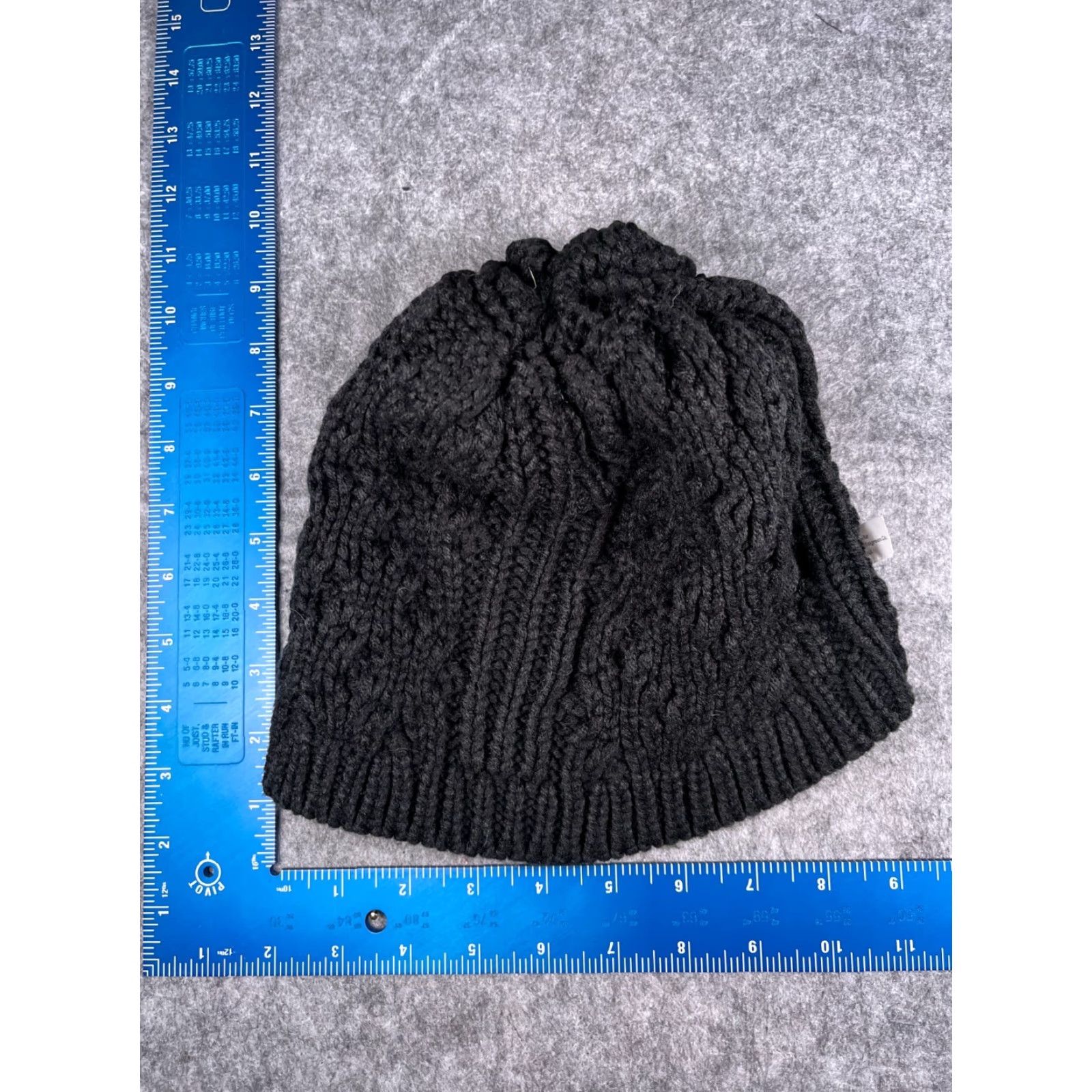Vintage Walgreen Beanie Toque Womens Black Cable Knit Acrylic Poly Lined Faux Fur Snow Ski Pom Size ONE SIZE - 5 Thumbnail