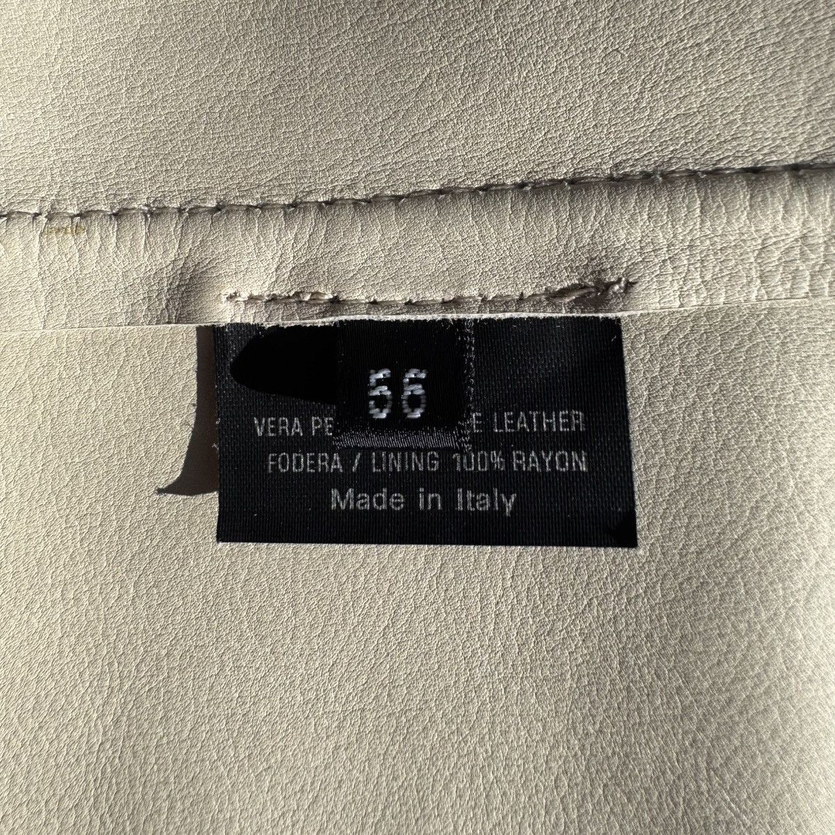 Gucci Gucci SS2005 Sand Beige Suede Leather Blazer Jacket Size US XL / EU 56 / 4 - 9 Thumbnail