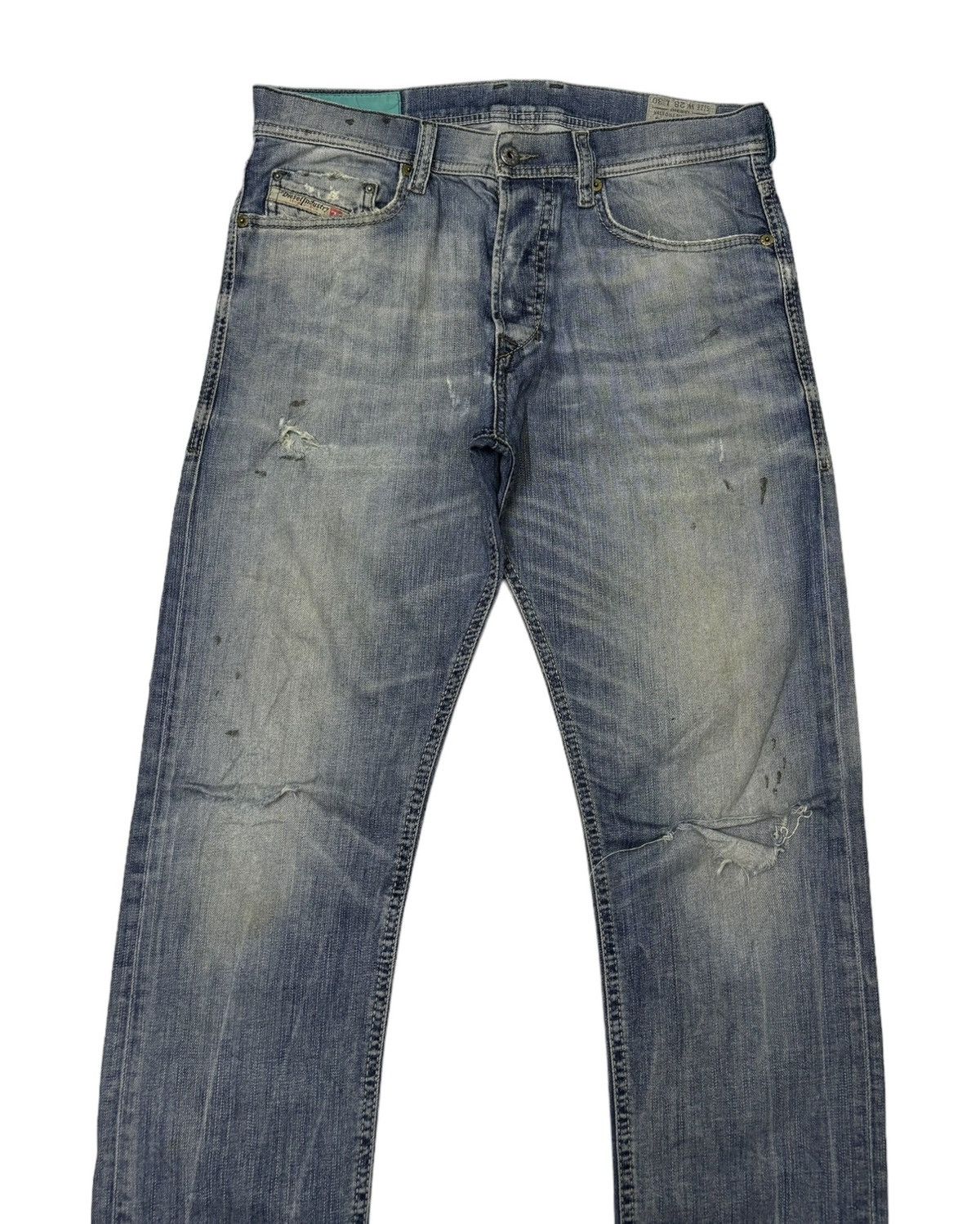 Diesel DIESEL DISTRESS SLIM CARROT DENIM JEANS Size US 32 / EU 48 - 5 Thumbnail