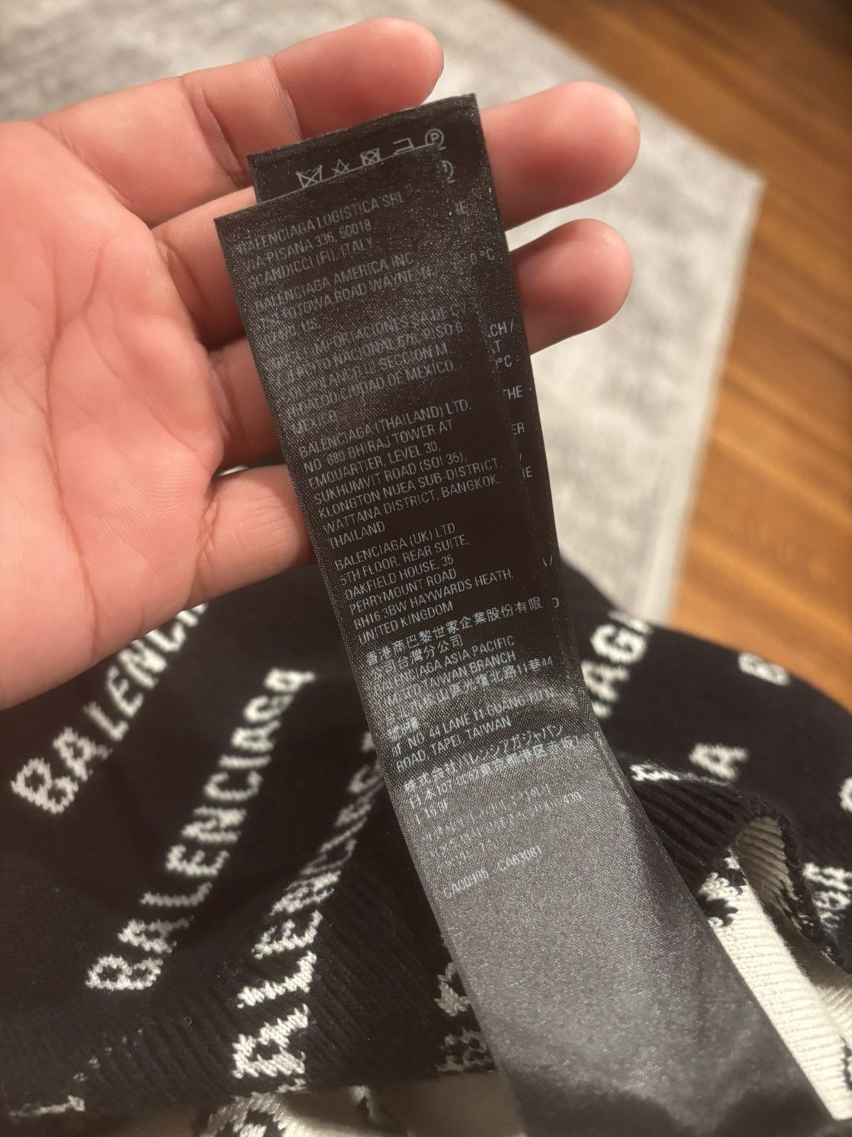 Balenciaga Balenciaga wool crewneck Size US M / EU 48-50 / 2 - 16 Thumbnail