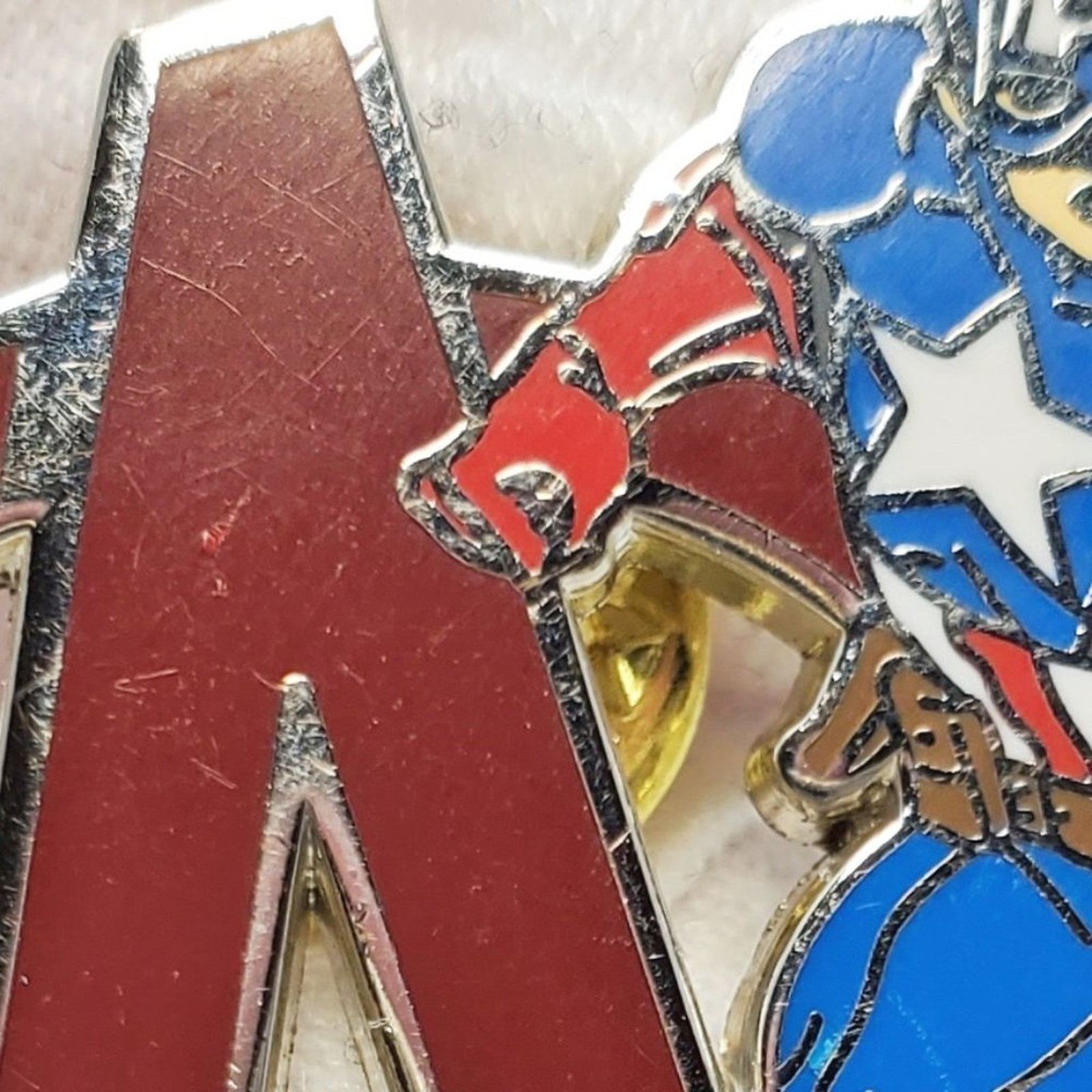 Disney Disney Avenger Captain America Enamel Pin Size ONE SIZE - 4 Thumbnail