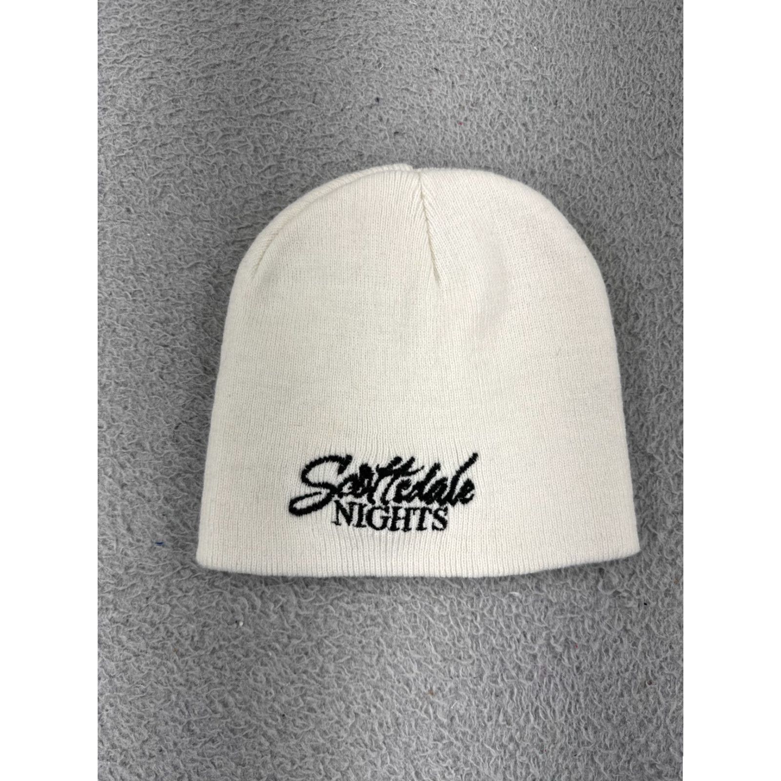 Vintage VINTAGE Scottsdale Nights Beanie Toque Adult One Size White Embroidered Knit Acrylic Ski Size ONE SIZE - 2 Thumbnail