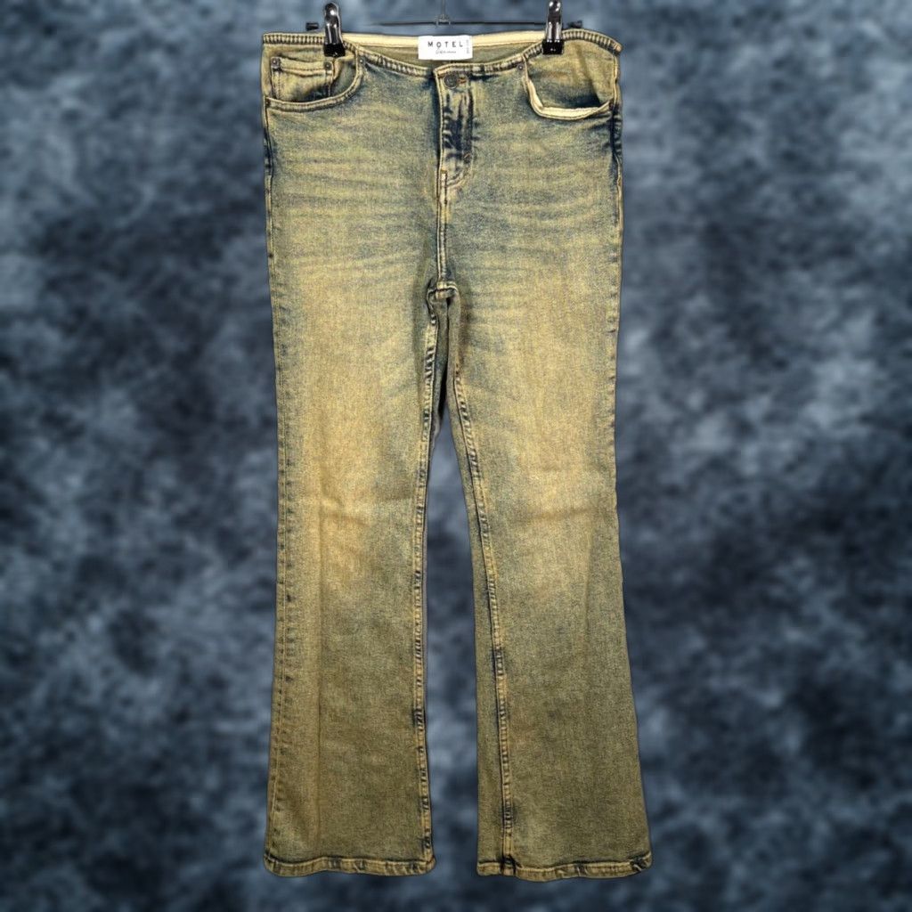 Vintage Motel Jeans Flared Denim Mid-Wash Stretch 30 x 32 Women Adult Regular 5-Pocket Blue Vintage No Size 30" / US 8 / IT 44 - 1 Thumbnail