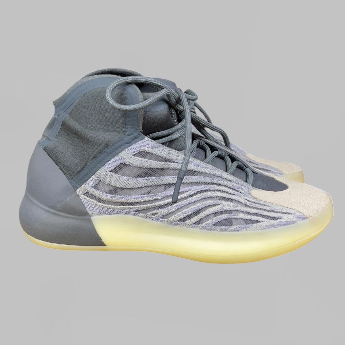 Yeezy YEEZY QNTM MONCAR HIGH OG NEW SIZE 44 Size US 10.5 / EU 43-44 - 2 Thumbnail