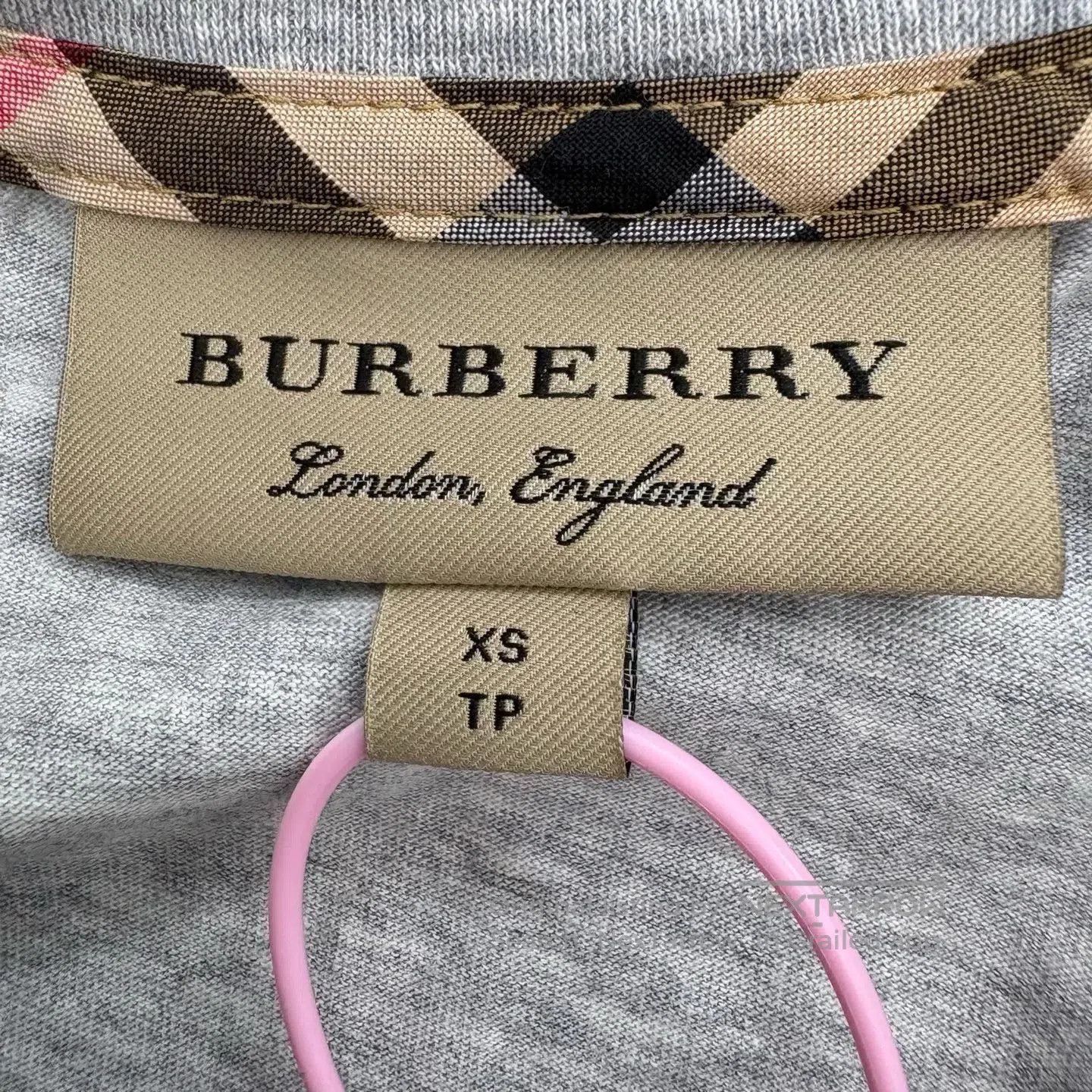 Other Burberry Gray Wine Red Battle Spurs Embroidered Short-Slee Size XS / US 0-2 / IT 36-38 - 3 Thumbnail