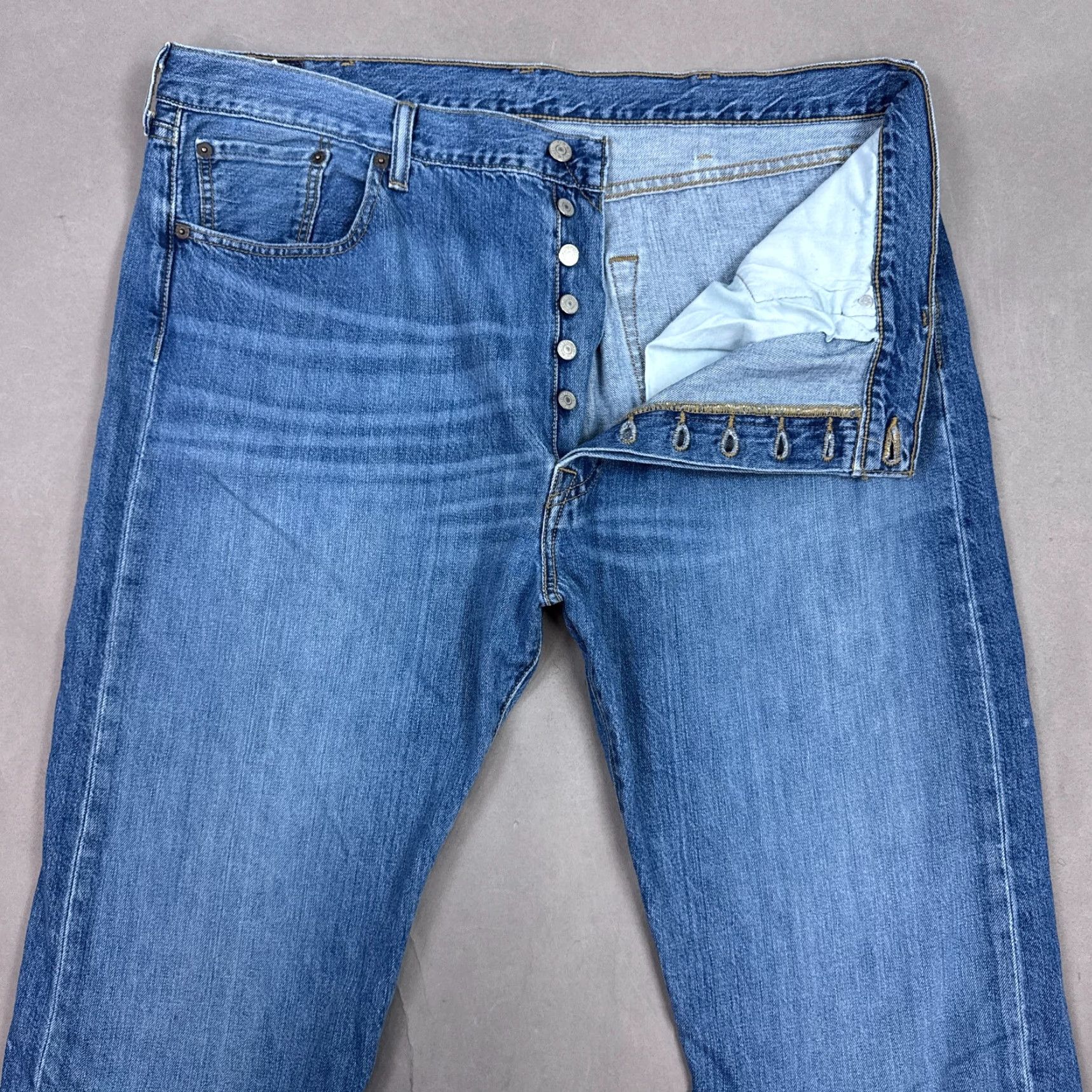 Levi's Levi's 501 Jeans Mens 40x32 Blue Denim Jeans Button Fly Vintage No Size US 40 / EU 56 - 2 Thumbnail