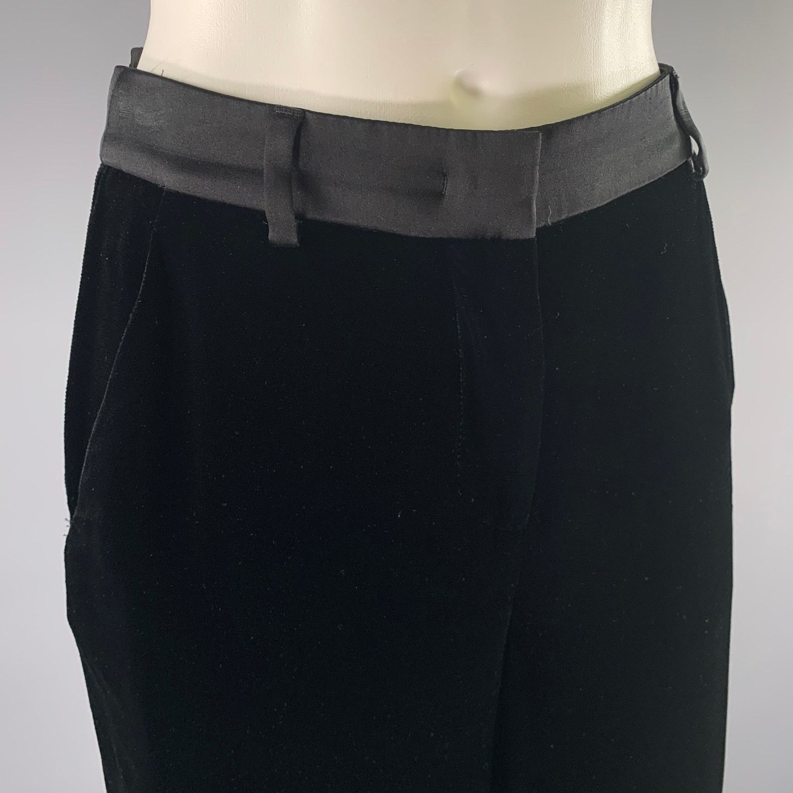 Giorgio Armani GIORGIO ARMANI Size 30 Black Velvet Wide Leg Dress Pants Size US 30 / EU 46 - 2 Thumbnail