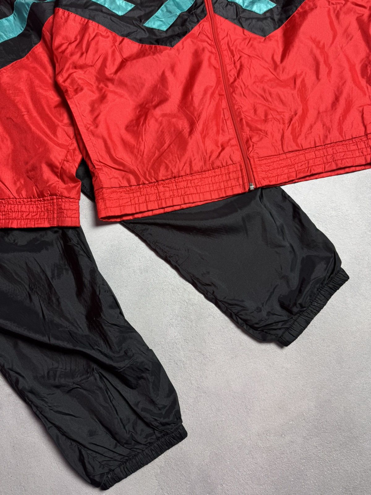 Adidas 1990s Adidas Vintage Nylon Tracksuit Set size XS Size US XS / EU 42 / 0 - 5 Thumbnail