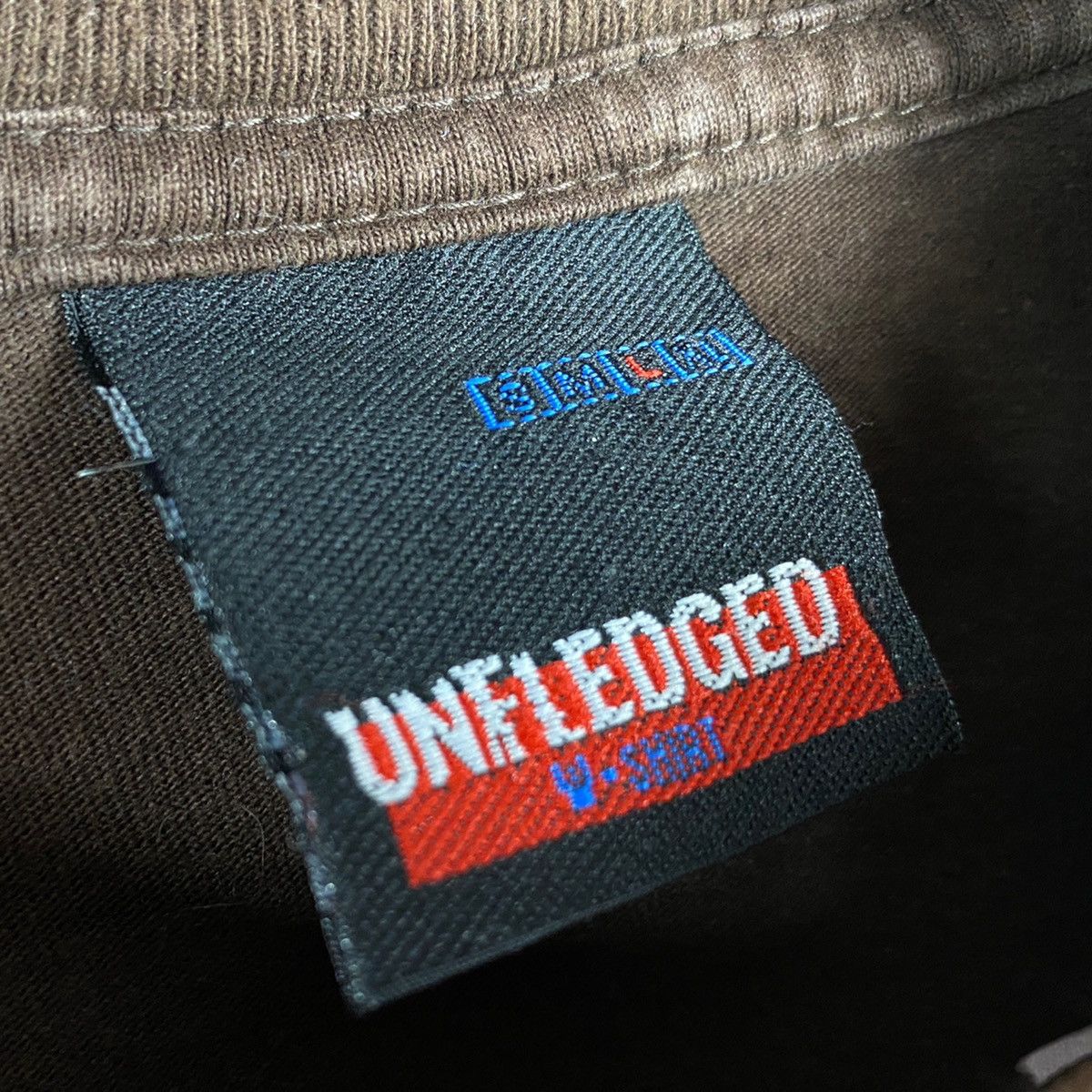 Japanese Brand × Red Bull × Vintage Japanese Brand Vintage Unfledged Dead Red Bull Tee T shirt Size US L / EU 52-54 / 3 - 4 Thumbnail