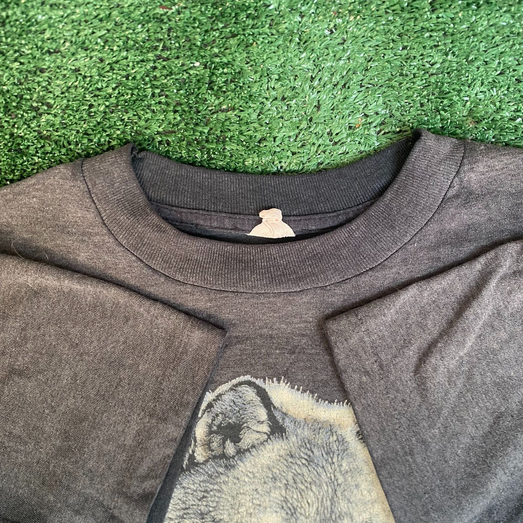 Vintage Vintage 90s Wolf Animal Shirt Western Nature Sun Faded Tee Size US S / EU 44-46 / 1 - 4 Thumbnail