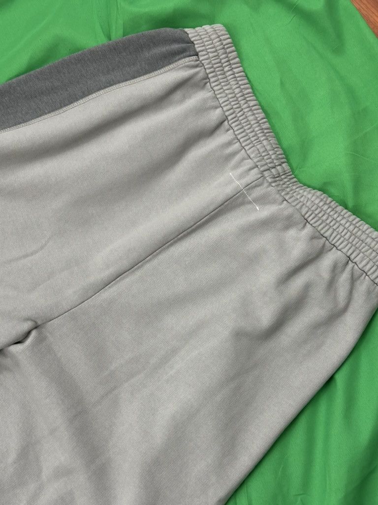 MM6 Maison Margiela MM6 Deconstructed Sweatpants Size 28" / US 6 / IT 42 - 9 Thumbnail