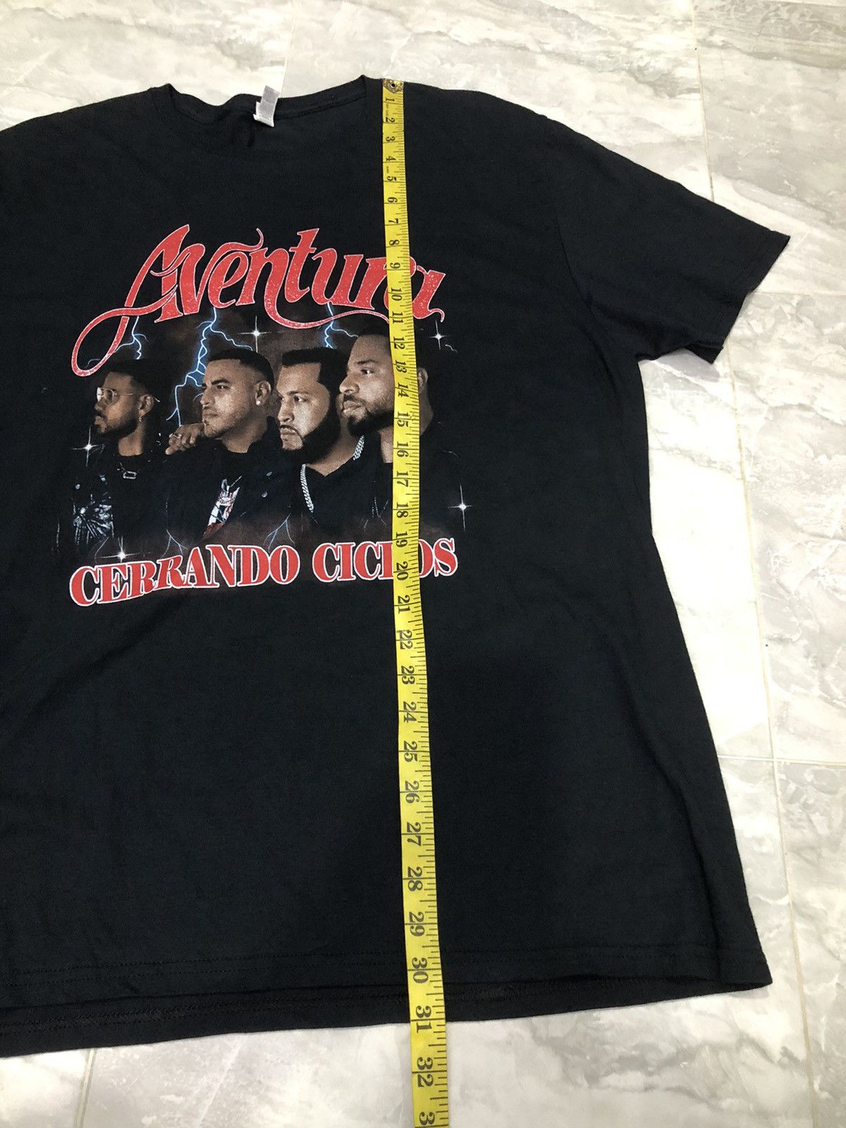 Band Tees 🔥 Aventura “Cerrando Ciclos” 2024 Tour Tee Size US XL / EU 56 / 4 - 14 Thumbnail