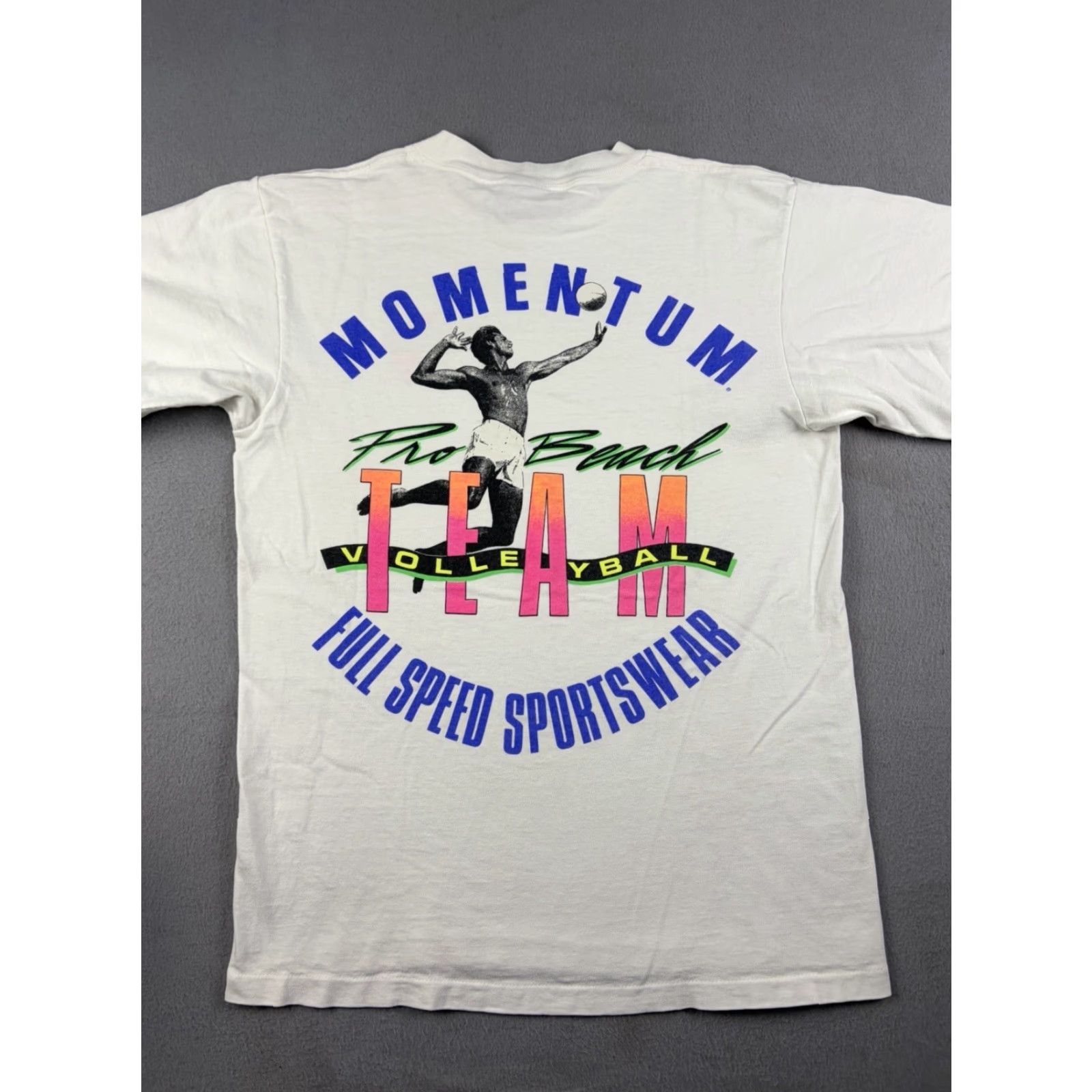 Vintage VINTAGE Volleyball T Shirt Adults Size M White 90s Graphic Print Short Sleeve Crew Neck Cotton Regular Double-Sided Mens Size US M / EU 48-50 / 2 - 6 Thumbnail
