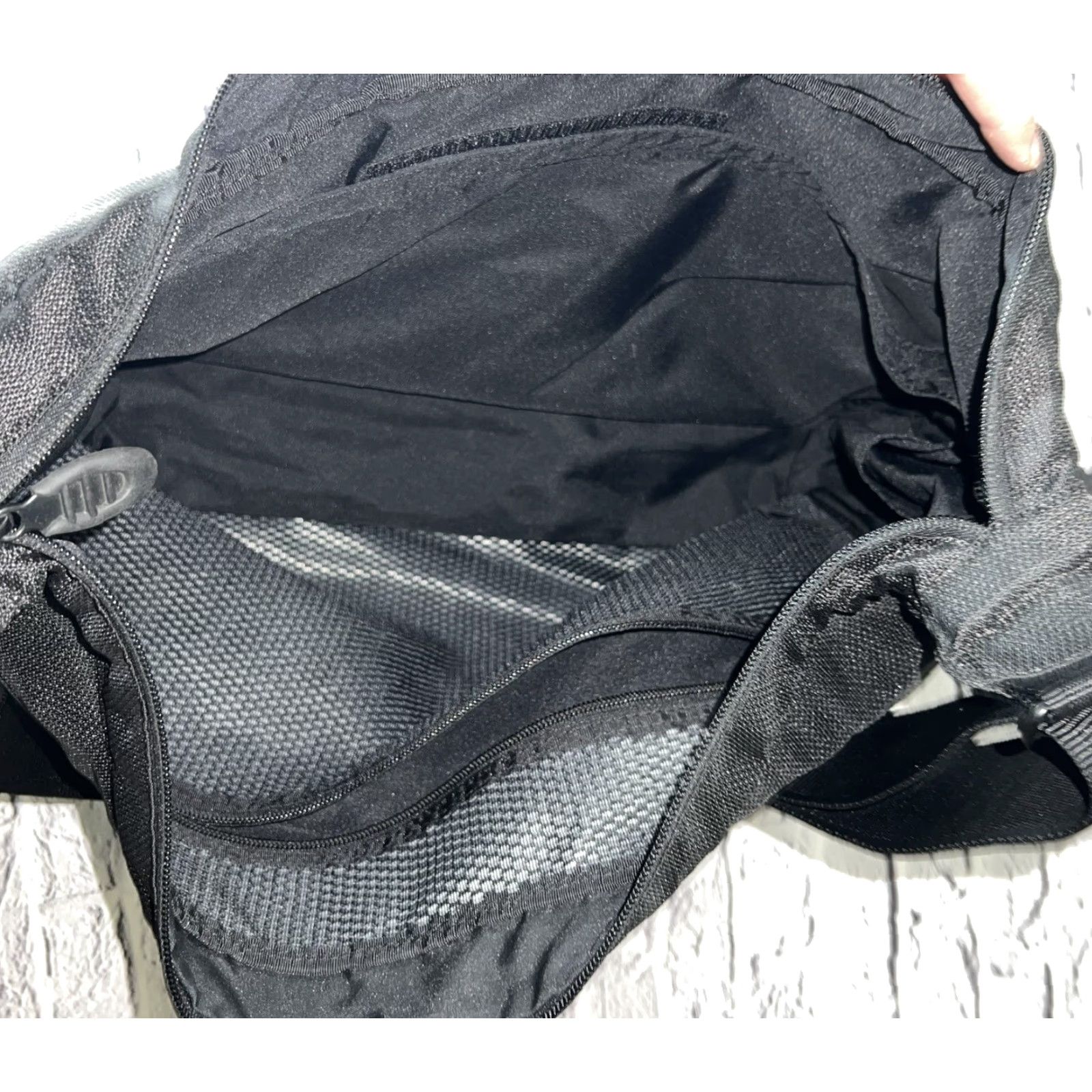 Tumi Tumi Messenger Bag Shoulder 500C Black Unisex Adults Medium CrossBody Size ONE SIZE - 5 Thumbnail