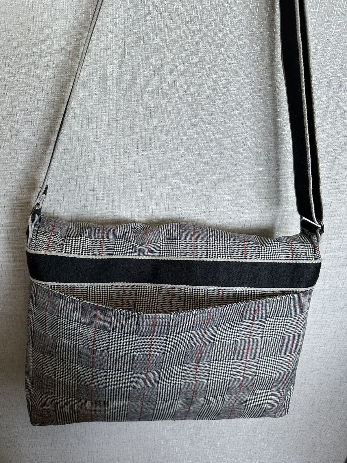 Lacoste × Vintage Vintage Lacoste Bag Laptop Rare Retro Grey Campus Size ONE SIZE - 9 Thumbnail