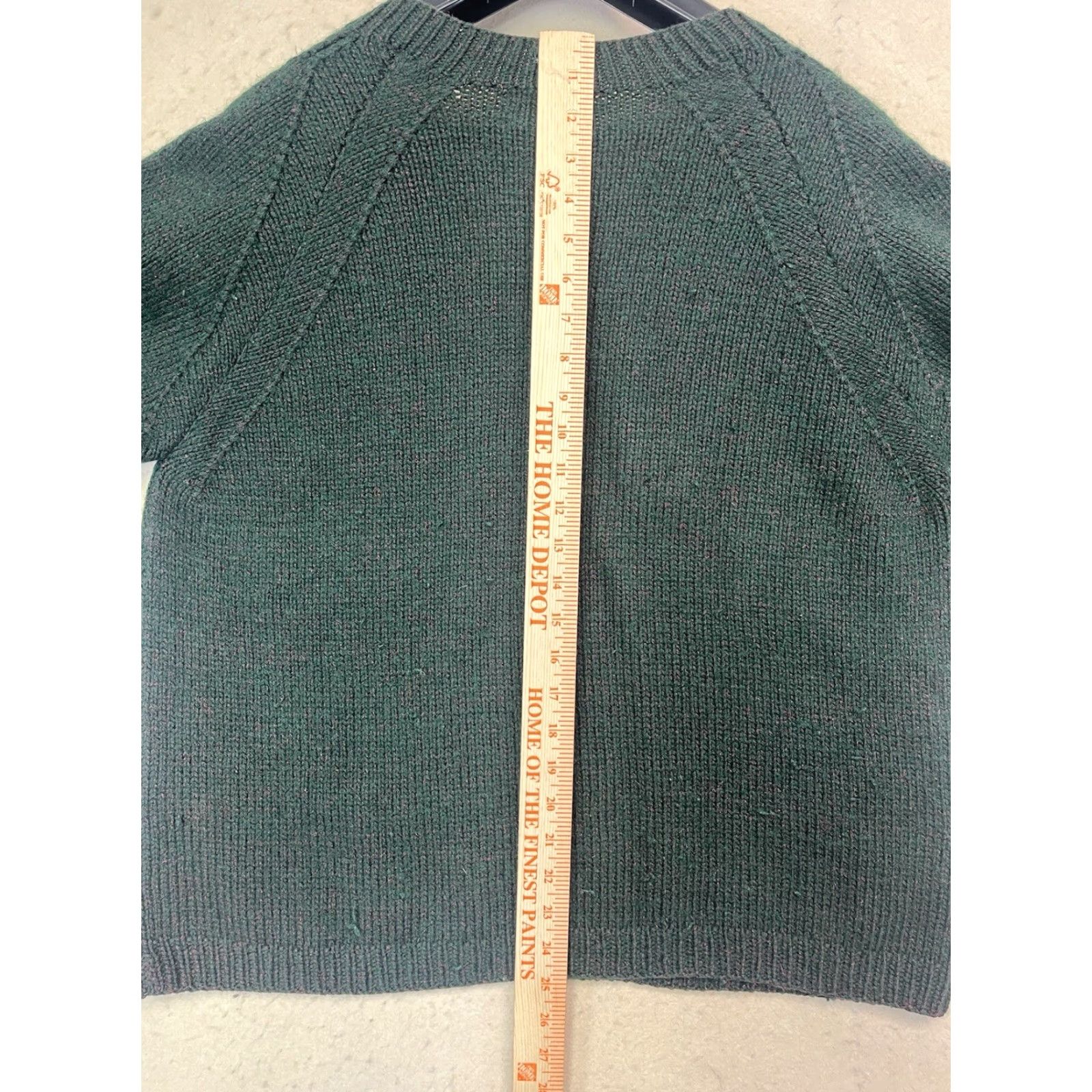 Vintage VINTAGE Specially Hand Made By Mother Women Green V-Neck Sweater L Pullover Long Sleeve Size M/L See Pic Womens Size L / US 10 / IT 46 - 4 Thumbnail