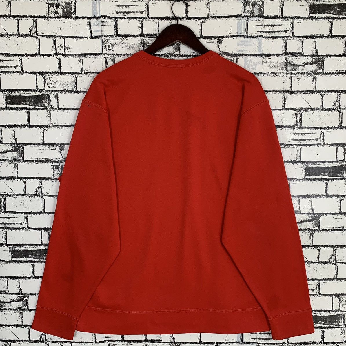 Nike Vintage Sportwear Nike Small Logo Sweatshirt Crewneck Size US XL / EU 56 / 4 - 6 Thumbnail