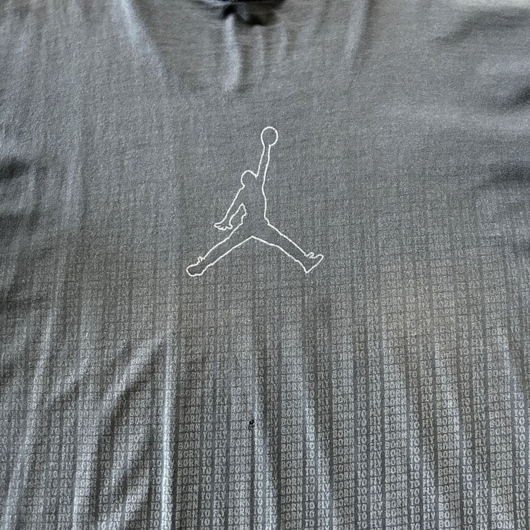 Jordan Brand Y2K Jordan Shirt Mens 3XL Black Born To Fly Jumpman Basketball Distressed Tee Size US XXL / EU 58 / 5 - 4 Thumbnail