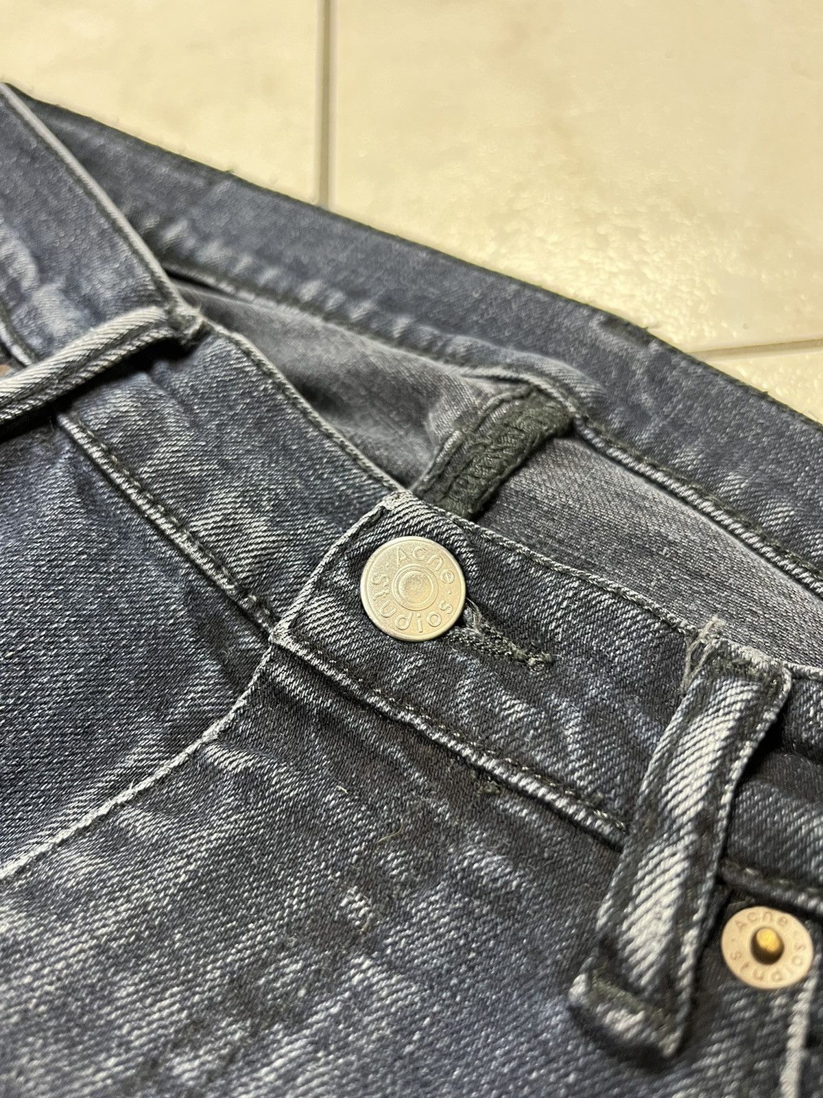 Acne Studios Acne Studios Max Blue Black FW20 classic jeans pants denim Size US 34 / EU 50 - 11 Thumbnail