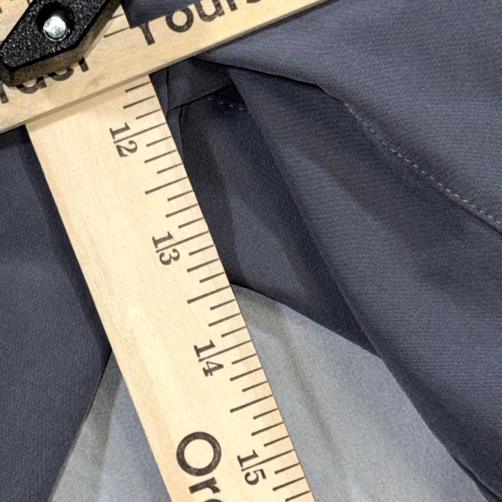 Ten Thousand Ten Thousand Shorts Mens L Gray Athletic Drawstring Elastic Waist Pockets Regular Inseam 7in Size US 33 - 5 Thumbnail