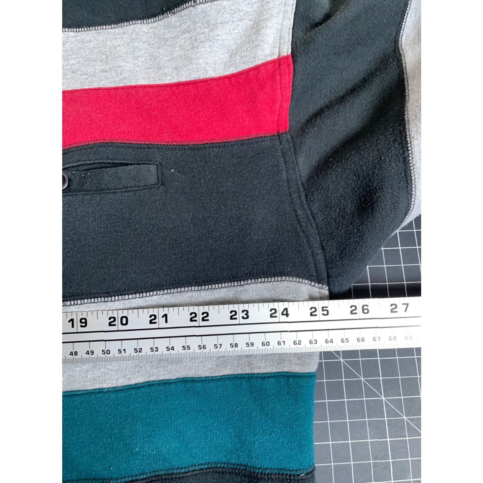 Vintage VINTAGE Robert Alan Sweater Shirt XL Black Gray Striped Collared Heavyweight 90s Pullover Men’s Size US XL / EU 56 / 4 - 5 Thumbnail