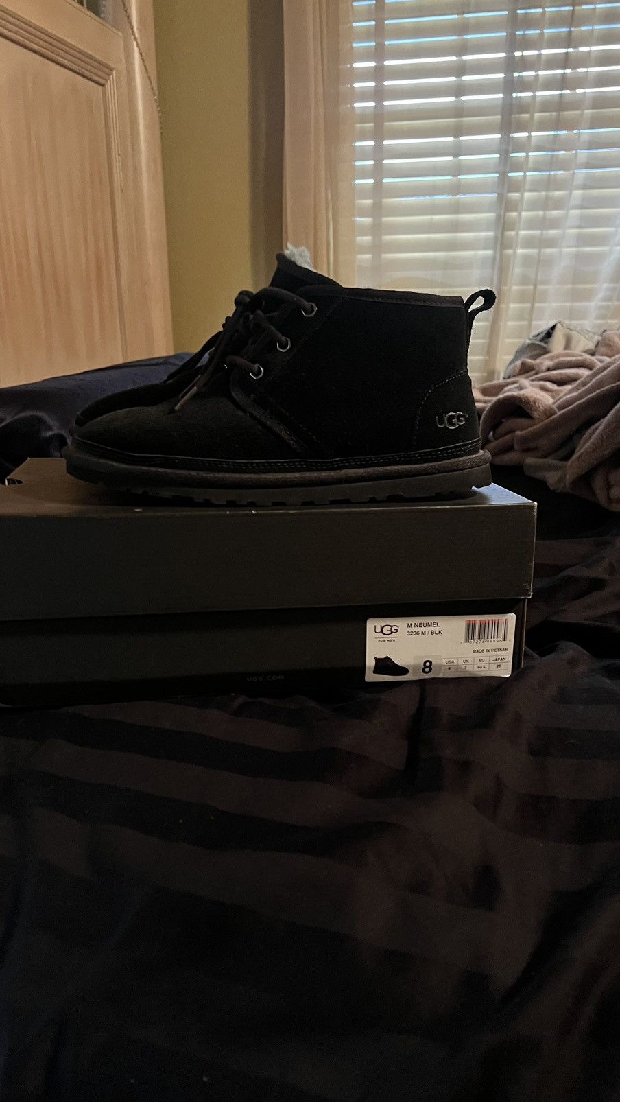 Ugg Men UGGs Size US 8 / EU 41 - 3 Thumbnail