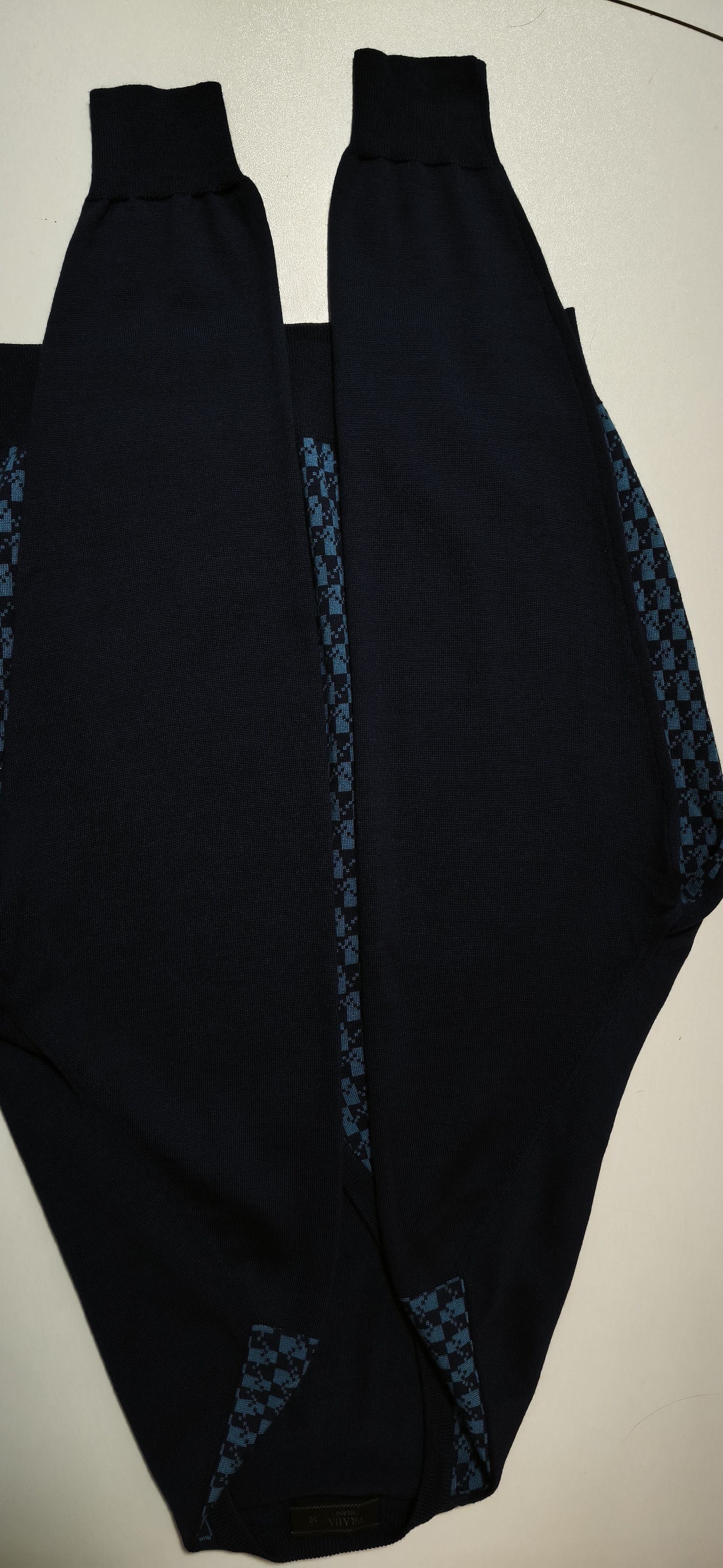 Prada Fall 2017 - Virgin wool sweater - blue chevron print Size US M / EU 48-50 / 2 - 20 Thumbnail