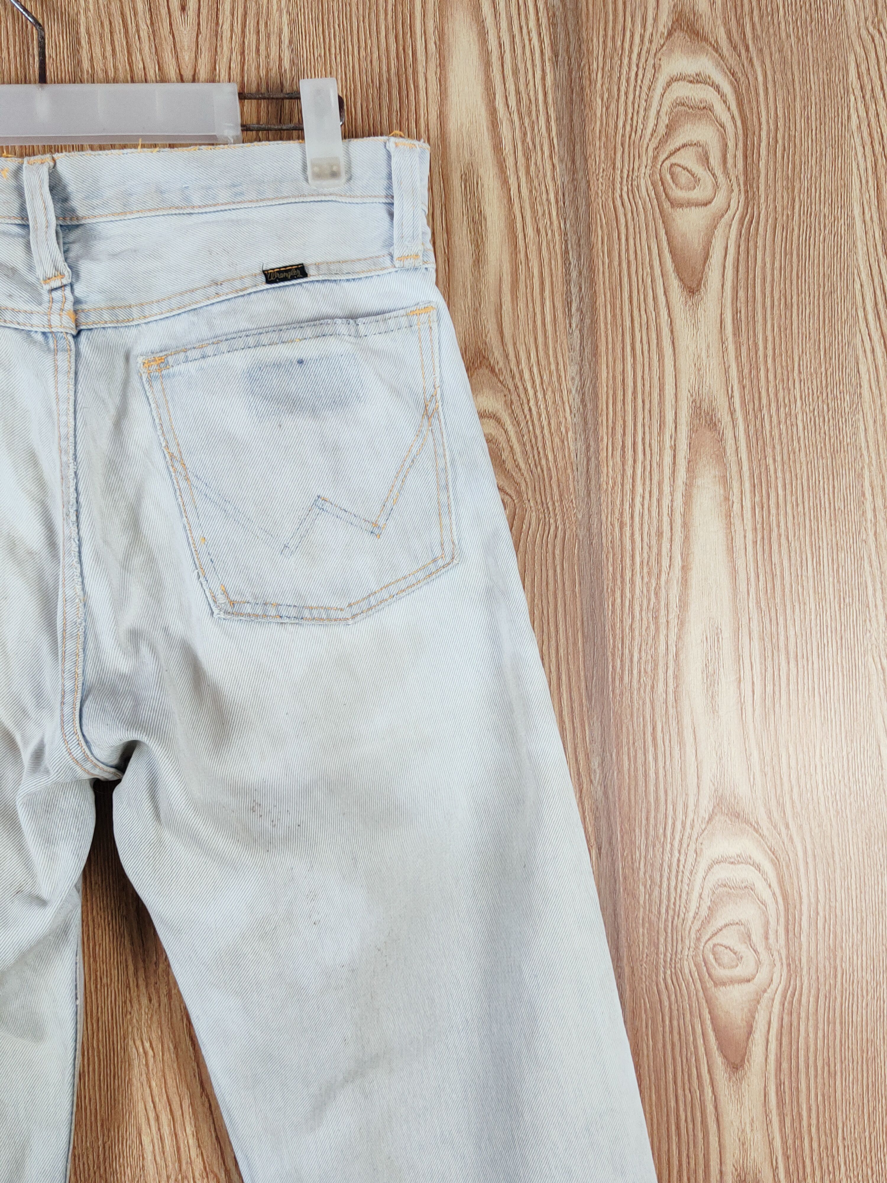 Japanese Brand Wrangler Blue Faded Distressed Ripped Jeans #W542 Size US 32 / EU 48 - 12 Thumbnail