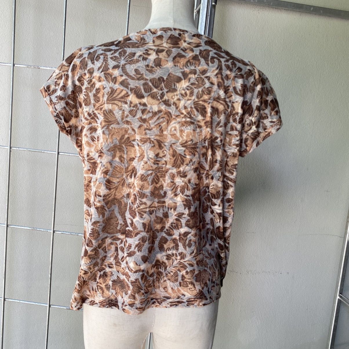 Issey Miyake Plantation Brown Leaf Print Short Sleeve Blouse Size M / US 6-8 / IT 42-44 - 16 Thumbnail