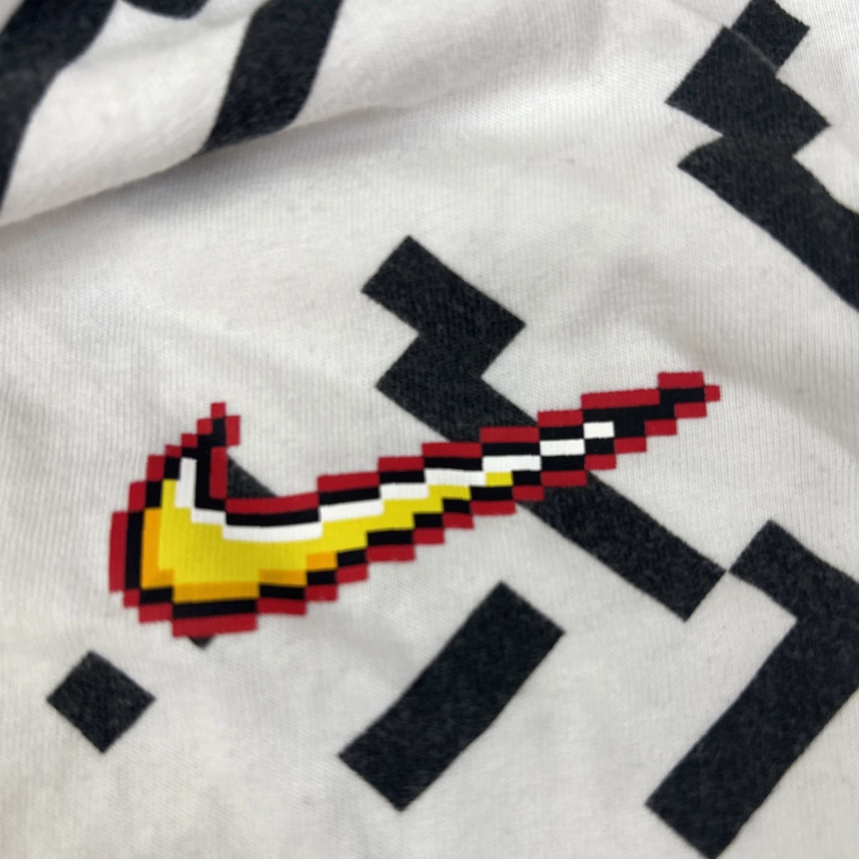 Nike Nike Sportswear T-Shirt Shirt Mens Medium White Black Short Sleeve Basketball Graphic 8-Bit Pixel Crew Neck Modern Nike Basketball Mens Size US 31 - 3 Thumbnail