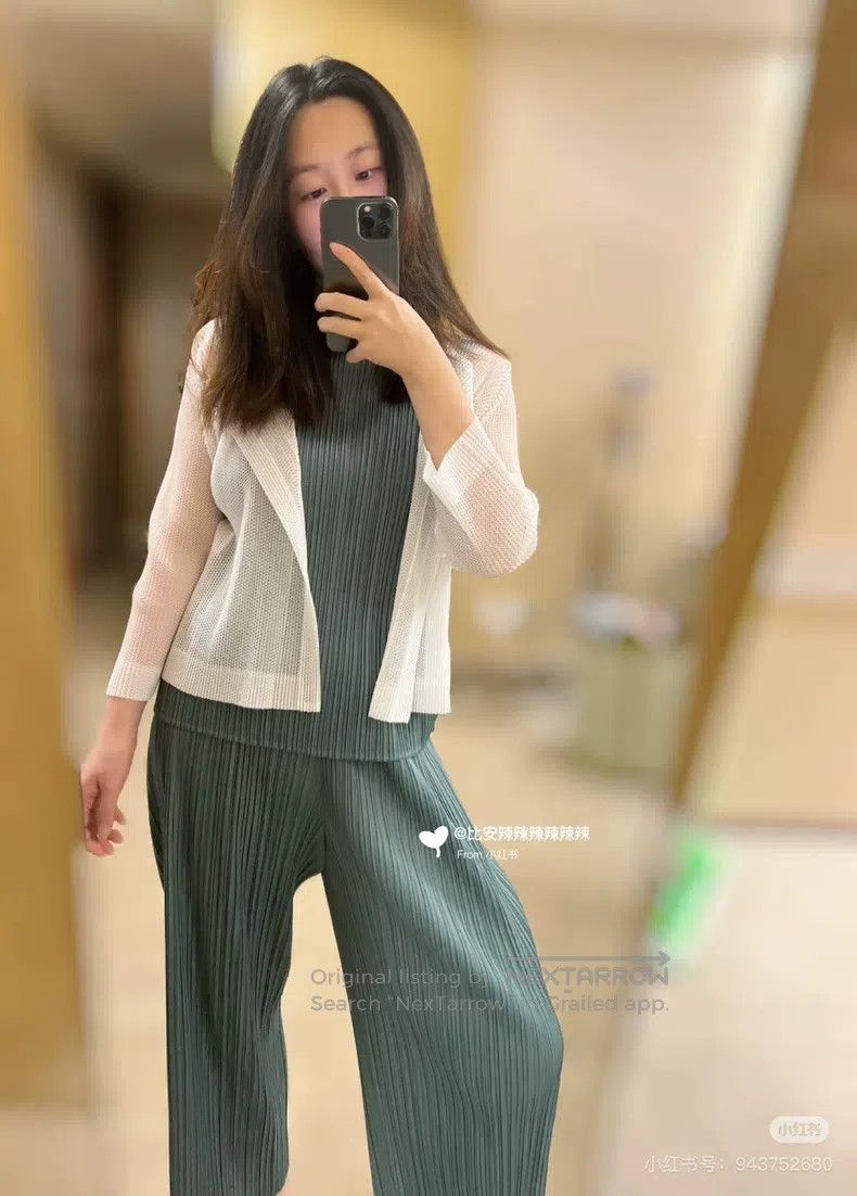 Issey Miyake Issey Miyake size:3 Sage Green Straight-Leg Pants Size 31" - 8 Thumbnail