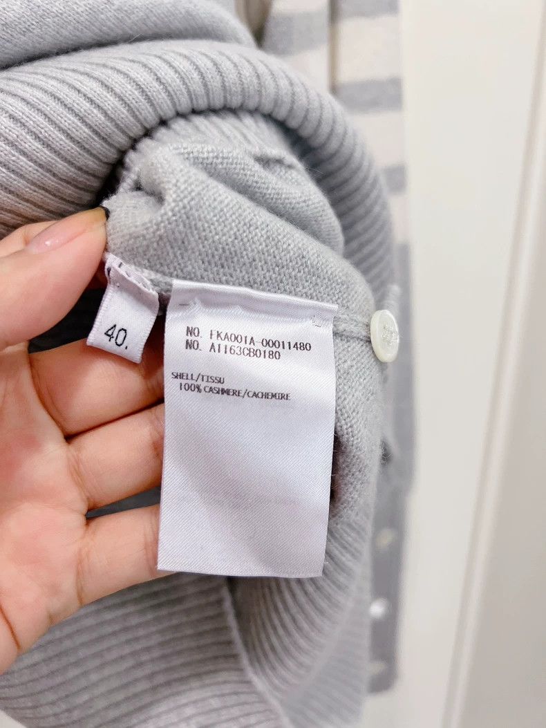 Thom Browne Thom browne Four-bar light gray pullover cashmere sweater 2 Size S / US 4 / IT 40 - 8 Thumbnail