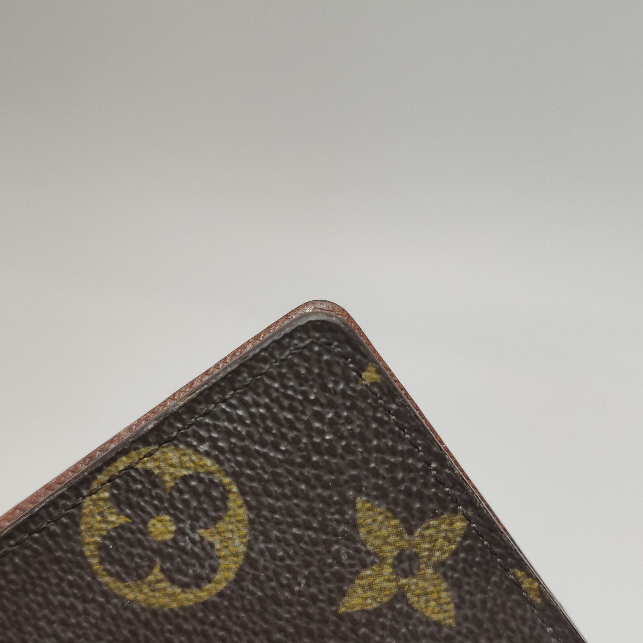 Louis Vuitton Louis Vuitton (LV) Small Monogram Printed Notebook Cover -y Size ONE SIZE - 2 Thumbnail