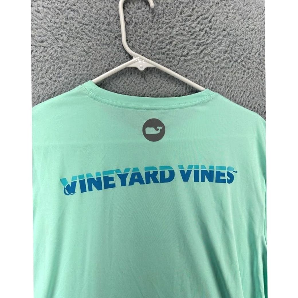 Vineyard Vines Vineyard Vines Performance Shirt Men Medium Aqua Graphic Print Whale Fishing NEW Shirt Mens Medium Aqua Graphic Print Whale Fishing NEW Size US M / EU 48-50 / 2 - 6 Thumbnail