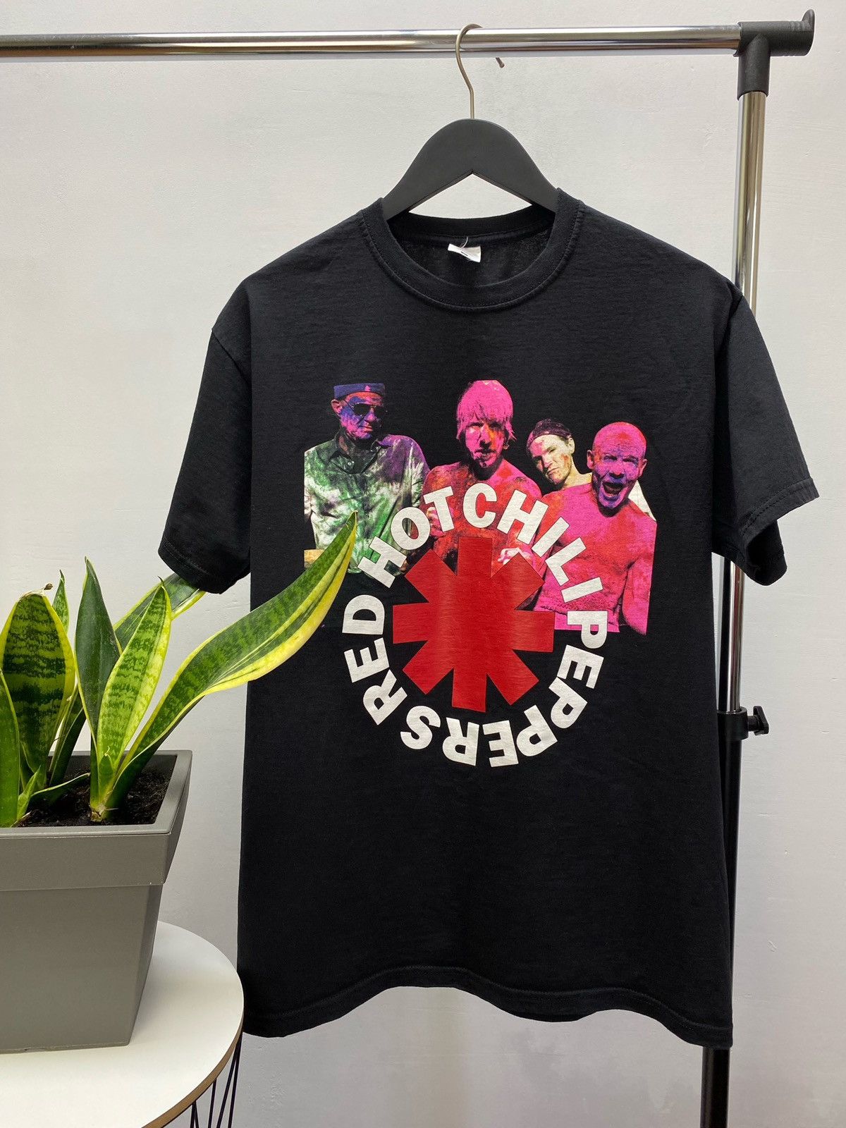 Band Tees × Vintage RHCP Red Hot Chili Peppers Tour 2019 Australia T Shirt Size US L / EU 52-54 / 3 - 1 Thumbnail