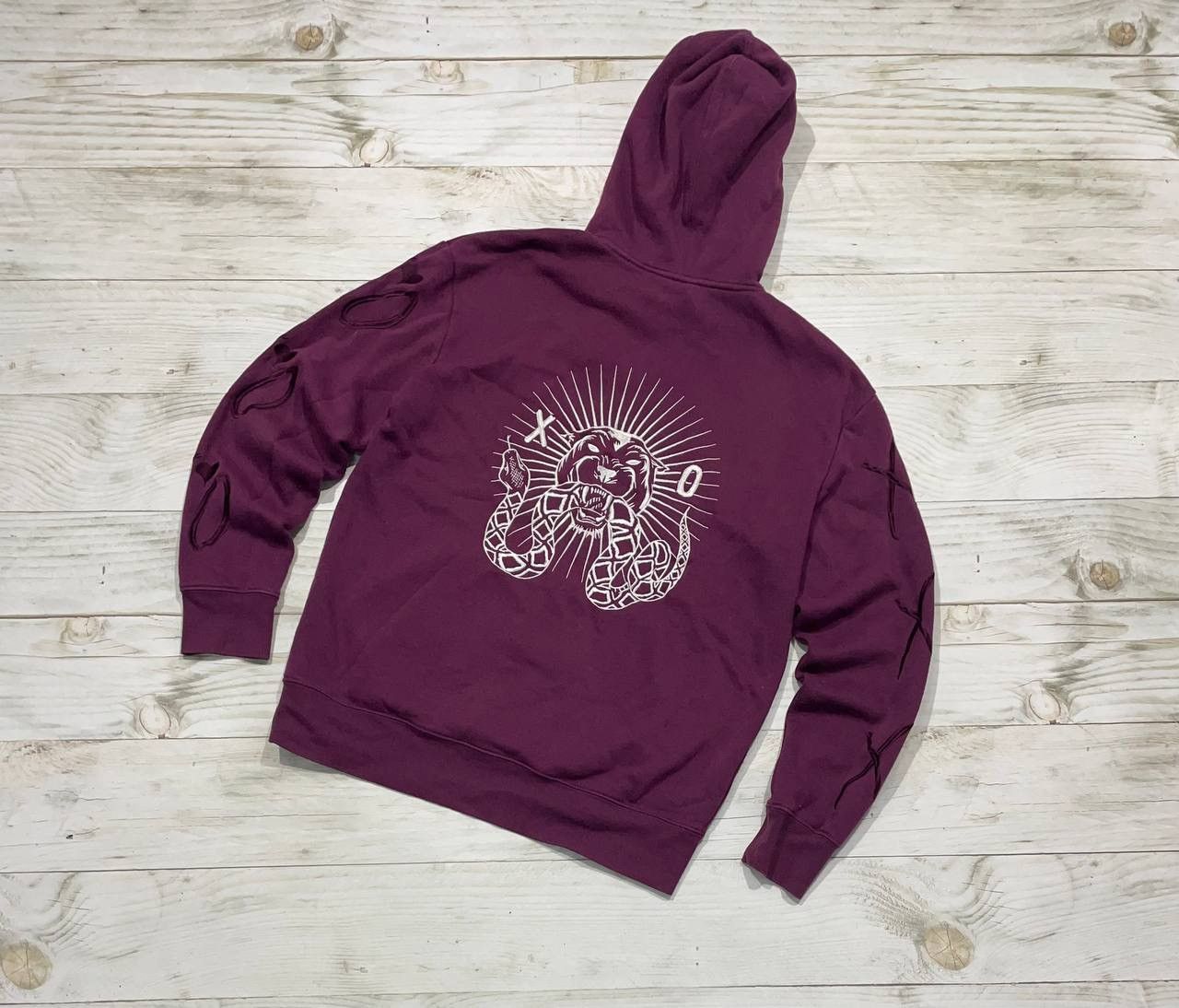 image of H&m x The Weeknd Xo Tiger Band Hoodie Big Logo Size M Y2K in Burbundy Fur, Men's