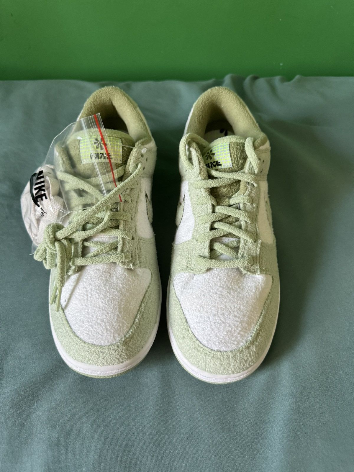 Nike Nike Dunk Low Honeydew 2022 Size US 9.5 / IT 39.5 - 4 Thumbnail