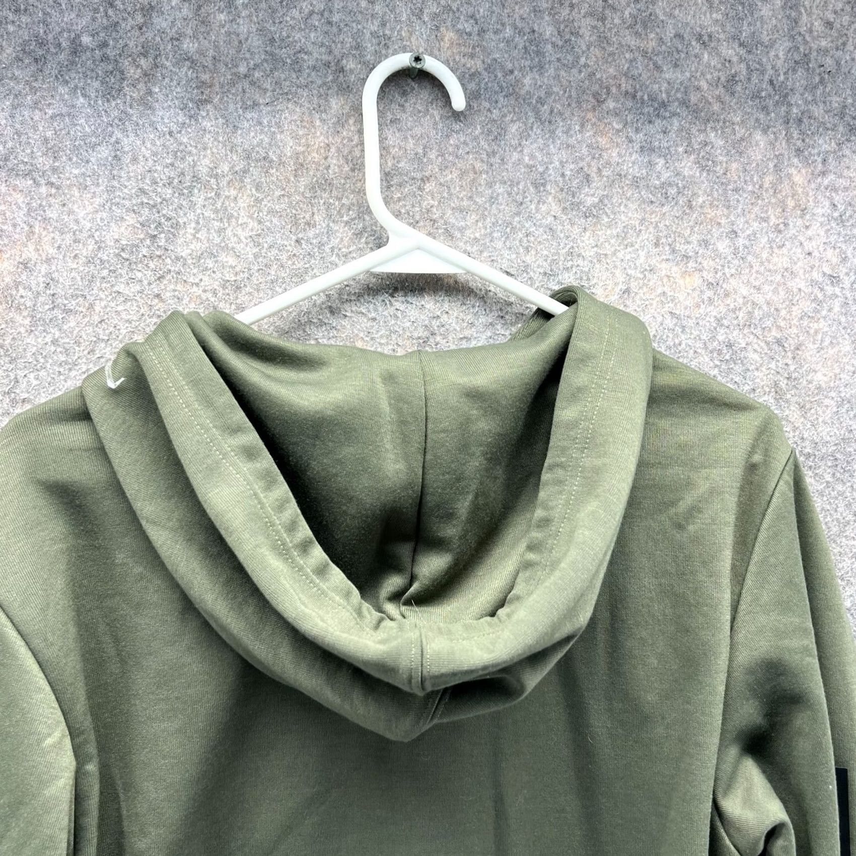 Adidas VINTAGE Adidas Sweater Men Small Olive Green Full Zip Hoodie Trefoil Originals Jacket Adult Small Hoodie Regular Fit Logo Pattern Solid Size US S / EU 44-46 / 1 - 3 Thumbnail