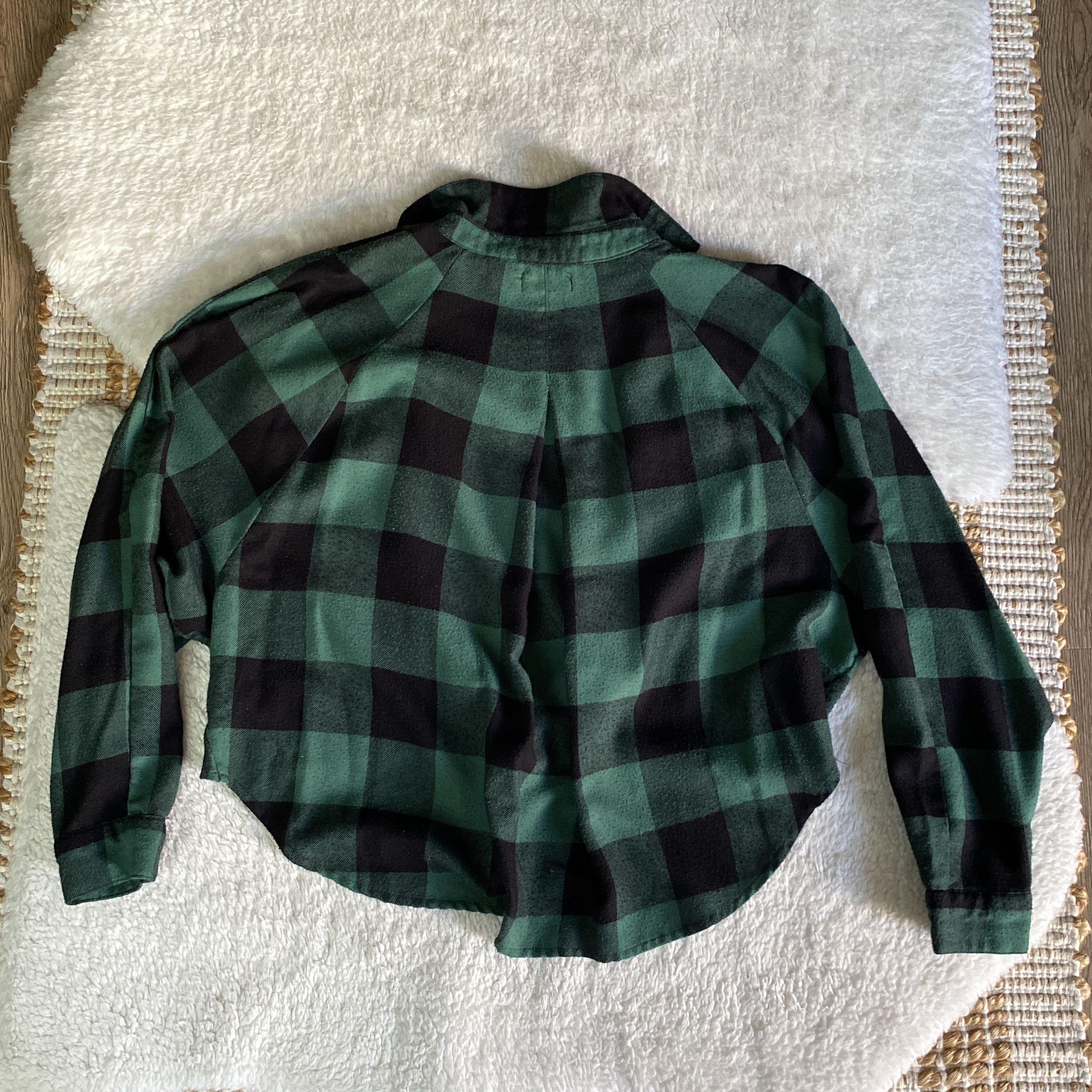 Urban Outfitters BDG Urban Outfitters Green Black Plaid Tie Front Flannel Top Size XS / US 0-2 / IT 36-38 - 2 Thumbnail
