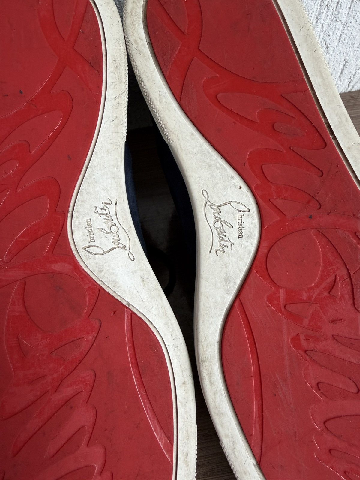 Christian Louboutin Suede nono strap flats sneaker Size US 9 / EU 42 - 21 Thumbnail